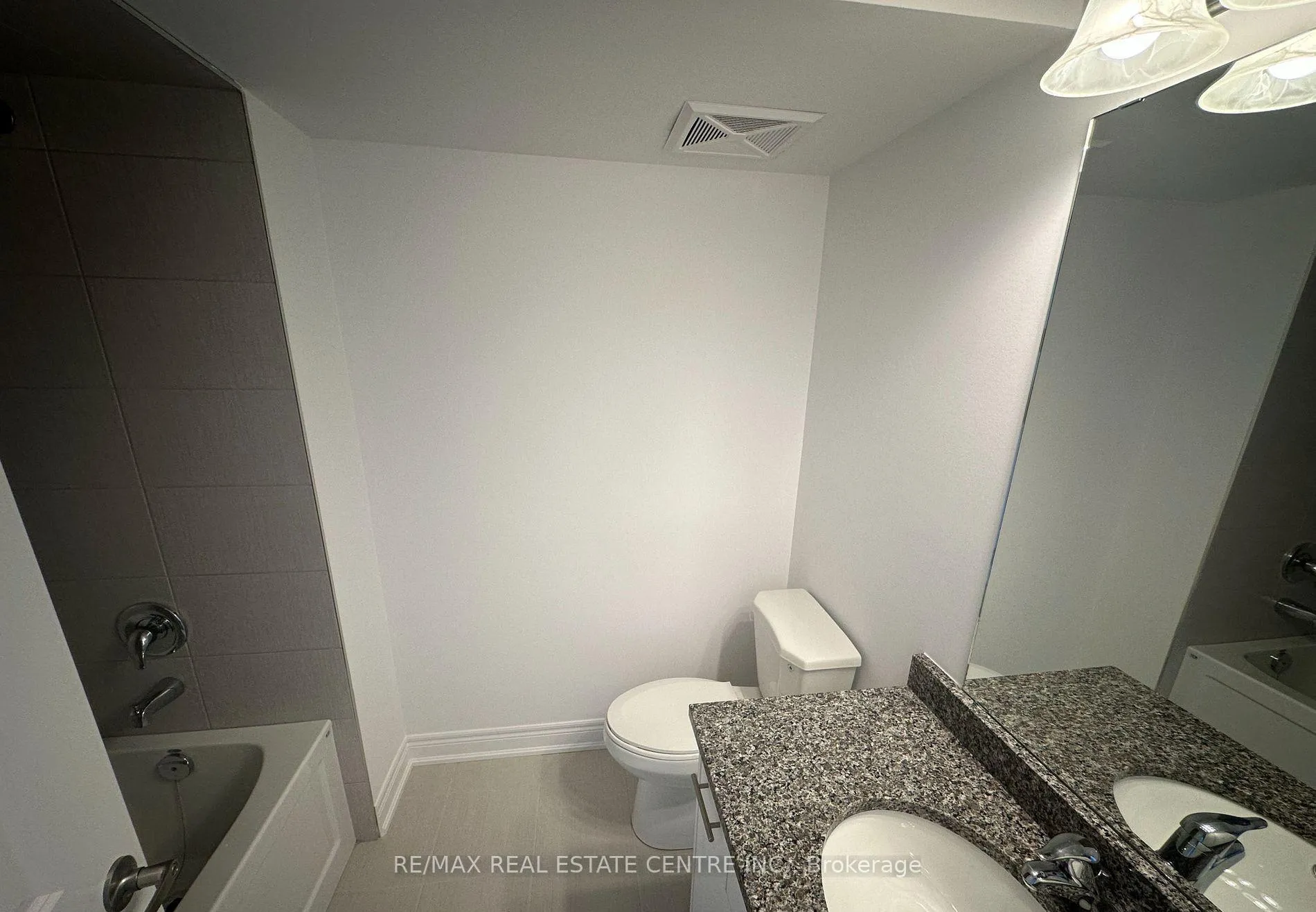 Photo 23 of Unit 49, 2140 Trafalgar Road, Oakville, River Oaks — HOMEH