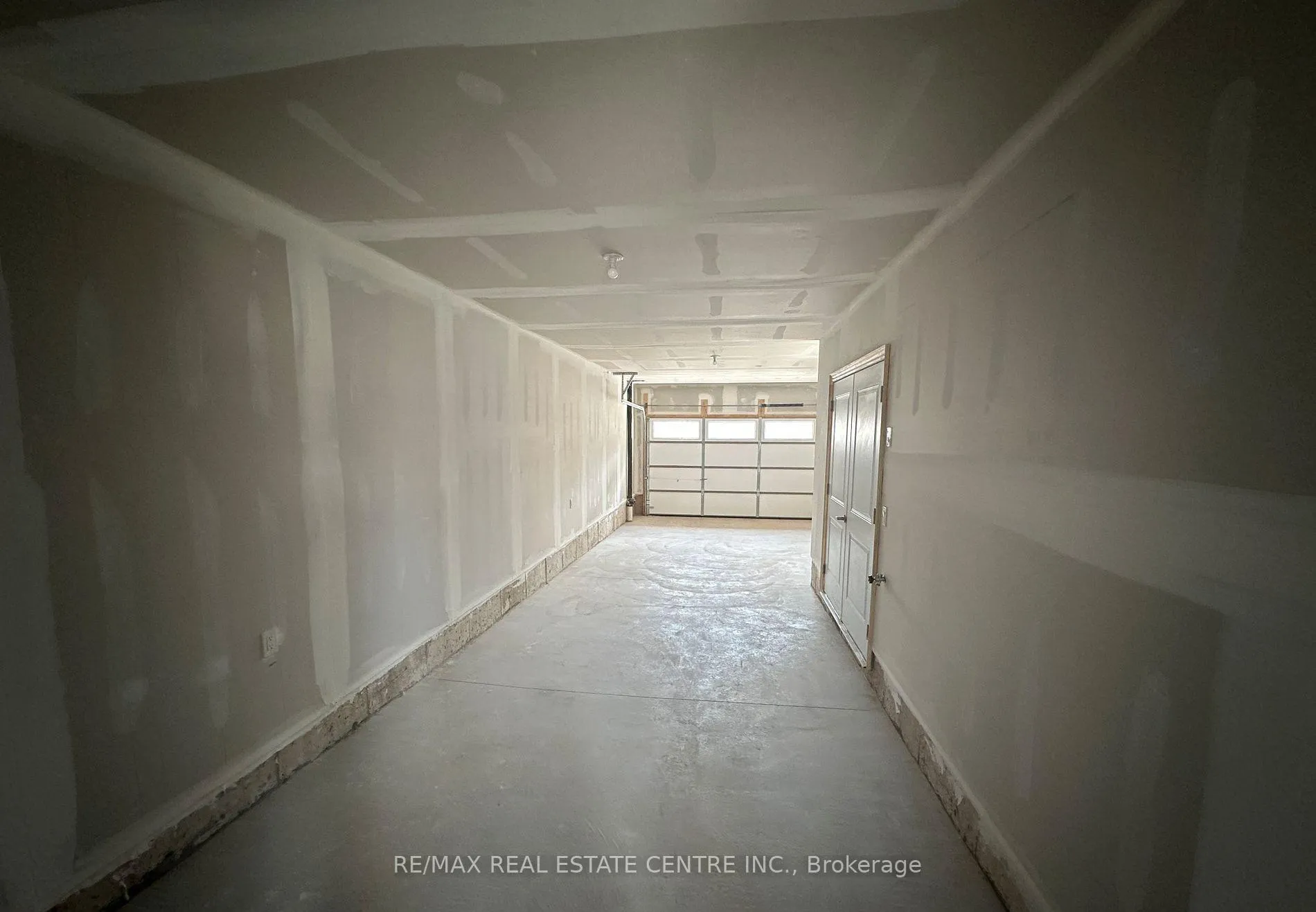 Photo 26 of Unit 49, 2140 Trafalgar Road, Oakville, River Oaks — HOMEH