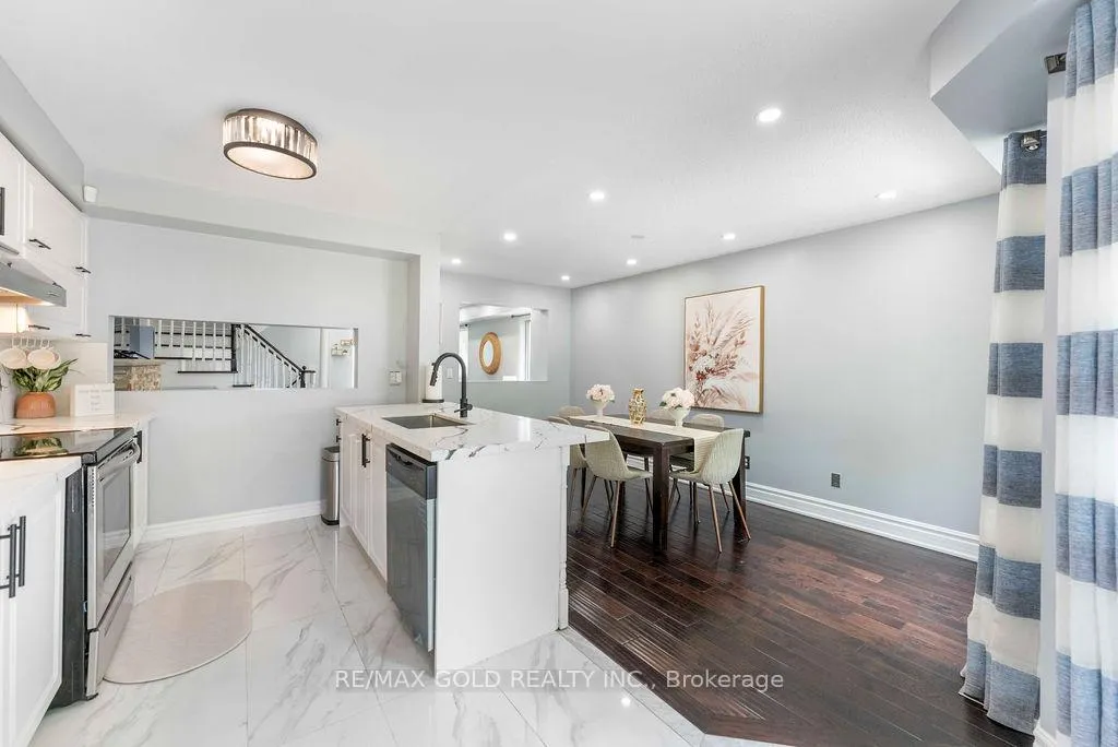 Photo 16 of 1201 Mowat Lane, Milton, Dempsey — HOMEH
