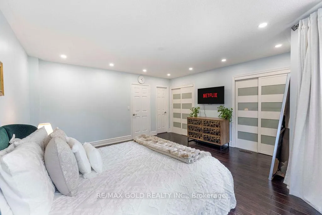Photo 25 of 1201 Mowat Lane, Milton, Dempsey — HOMEH
