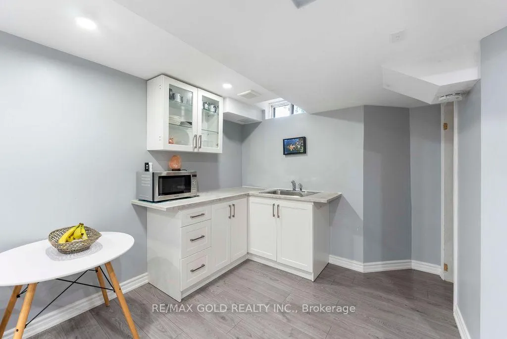 Photo 31 of 1201 Mowat Lane, Milton, Dempsey — HOMEH