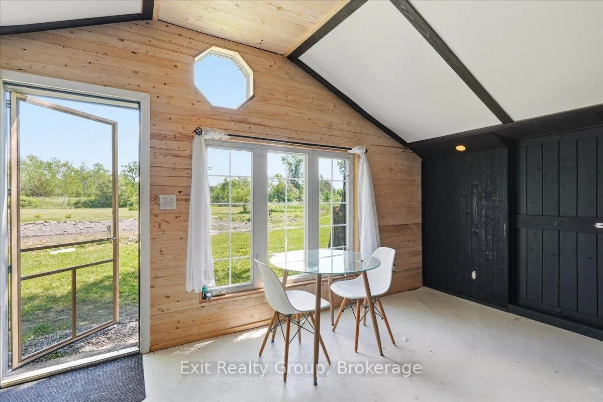 Photo 37 of 910 Rosebush Road, Quinte West, Sidney Ward — HOMEH