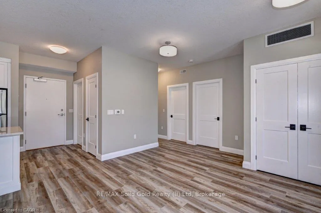 Photo 10 of Unit 2, 33 Murray Court, Perth East, Milverton — HOMEH