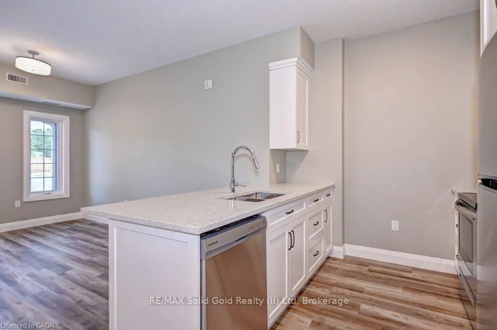 Photo 14 of Unit 2, 33 Murray Court, Perth East, Milverton — HOMEH