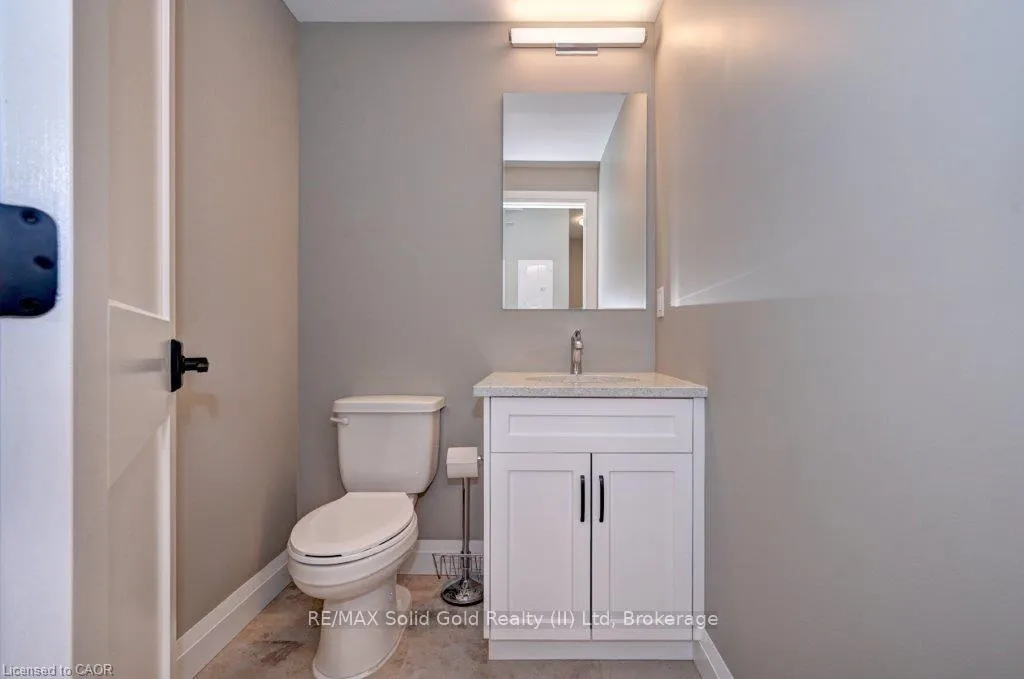 Photo 17 of Unit 2, 33 Murray Court, Perth East, Milverton — HOMEH