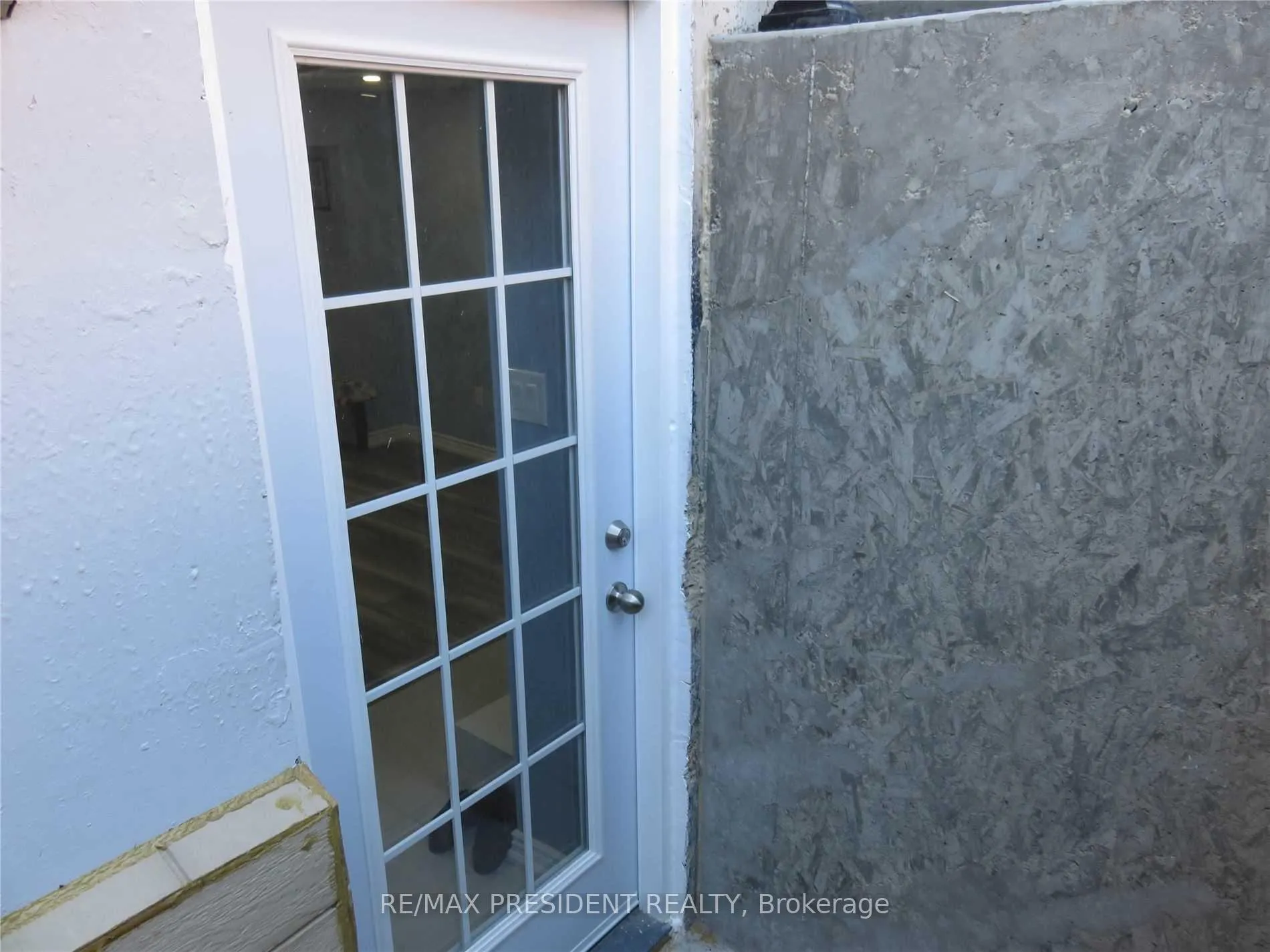 Photo 3 of Unit BSMT, 32 Ventura Avenue, Brampton, Fletcher's West — HOMEH