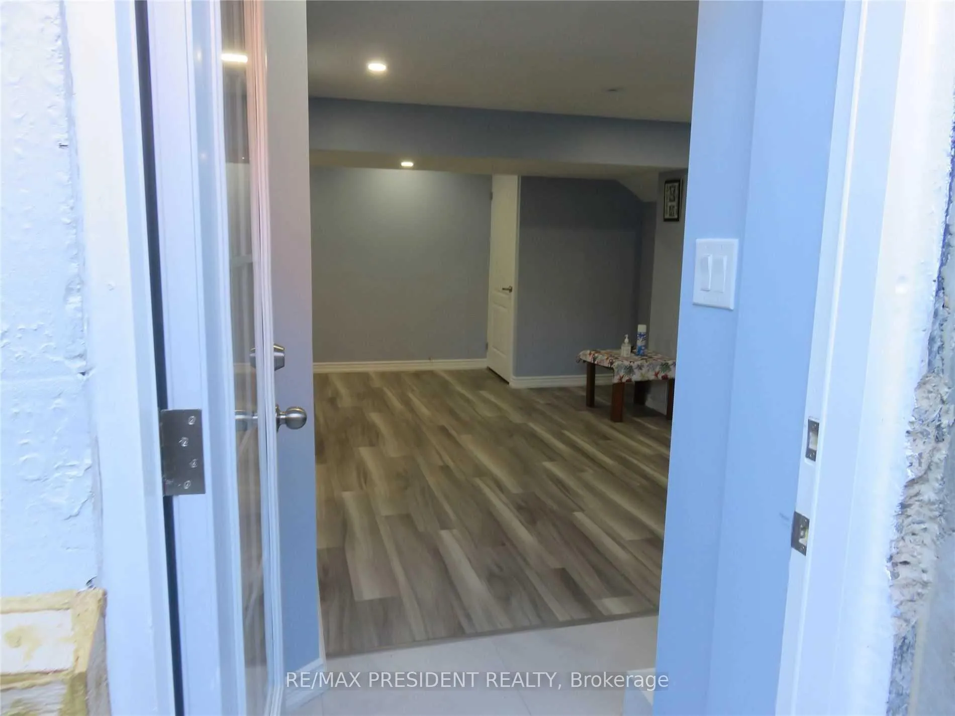Photo 4 of Unit BSMT, 32 Ventura Avenue, Brampton, Fletcher's West — HOMEH