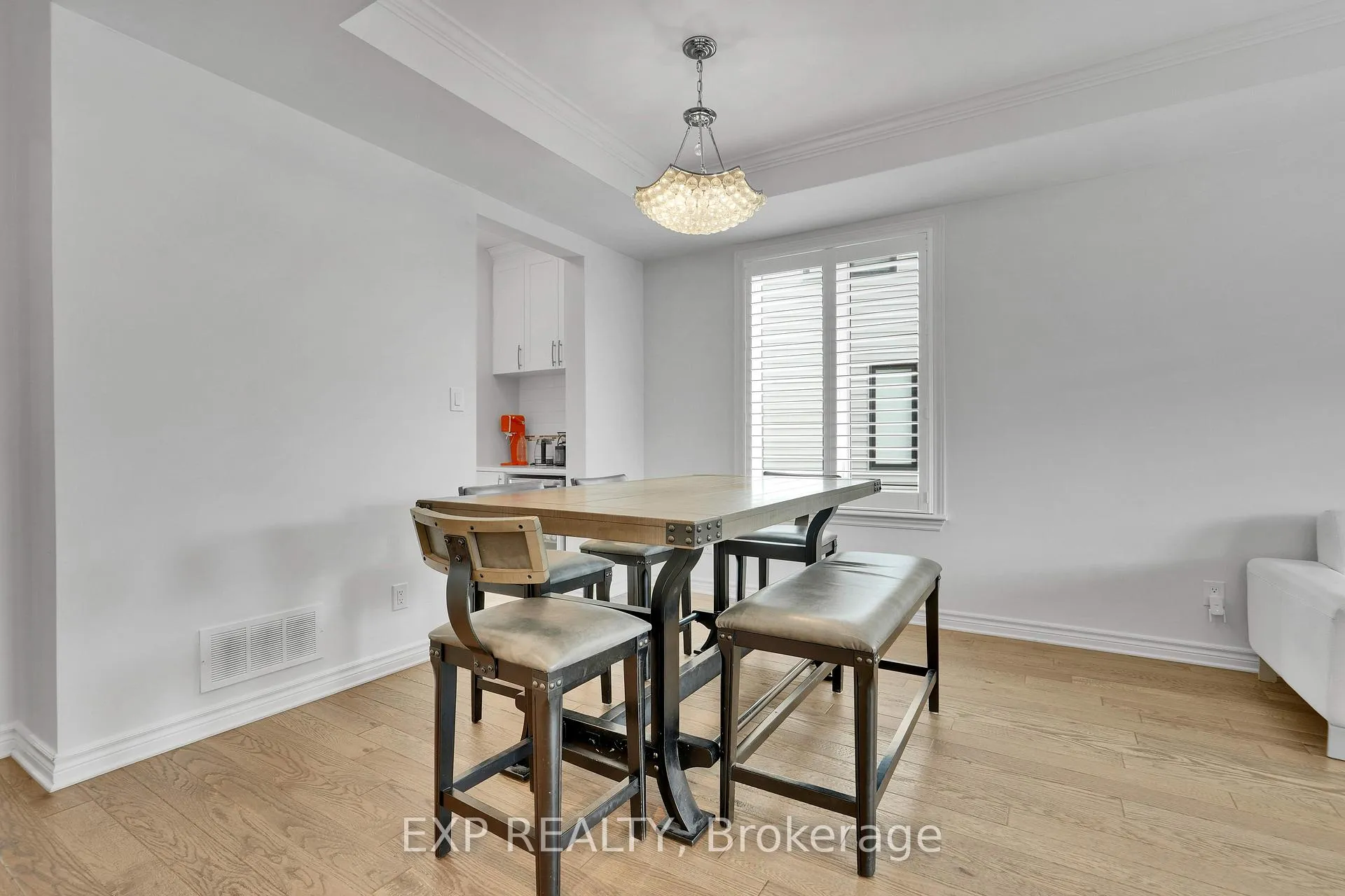 Photo 9 of 321 Serenade Crescent, Ottawa, Riverside South/Gloucester Glen — HOMEH