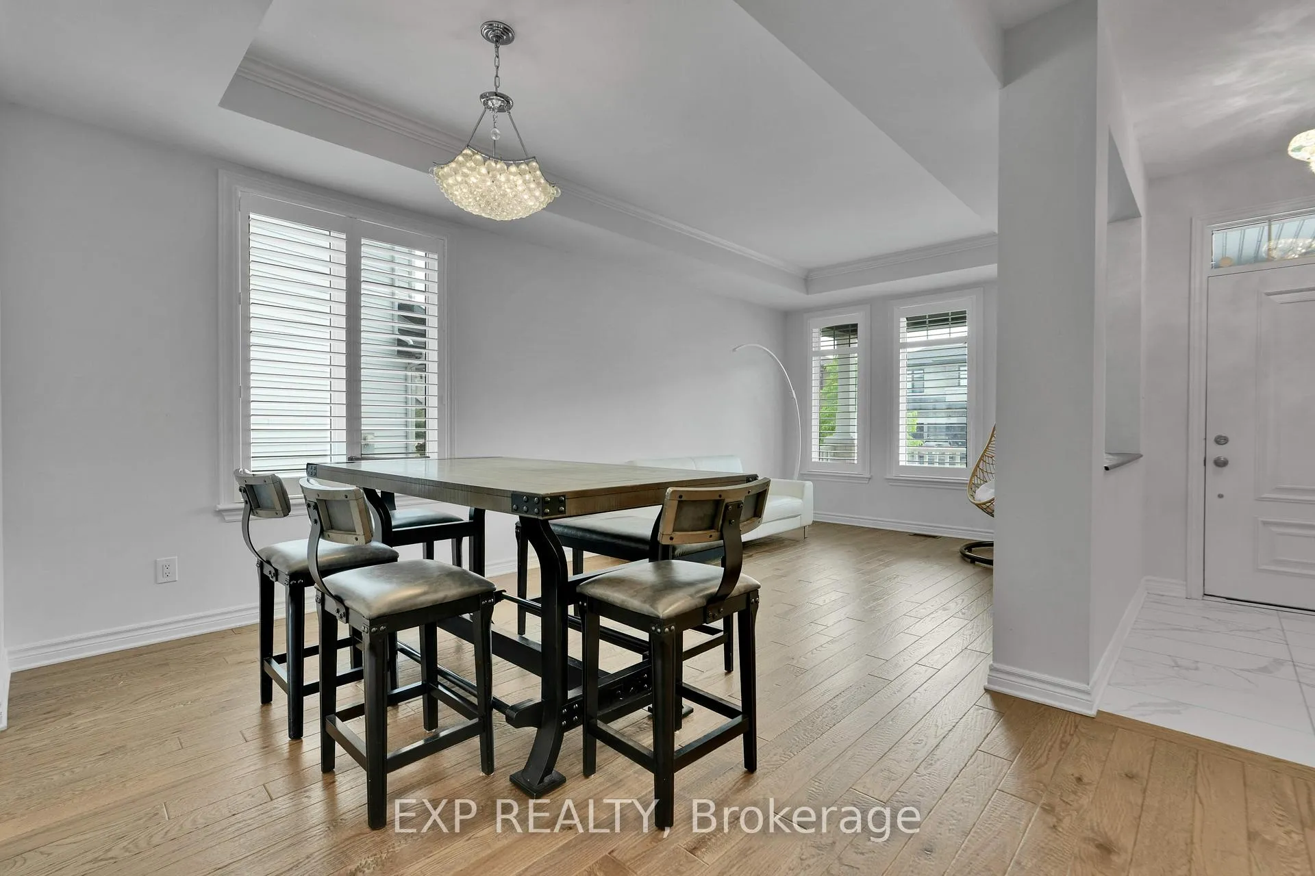 Photo 10 of 321 Serenade Crescent, Ottawa, Riverside South/Gloucester Glen — HOMEH