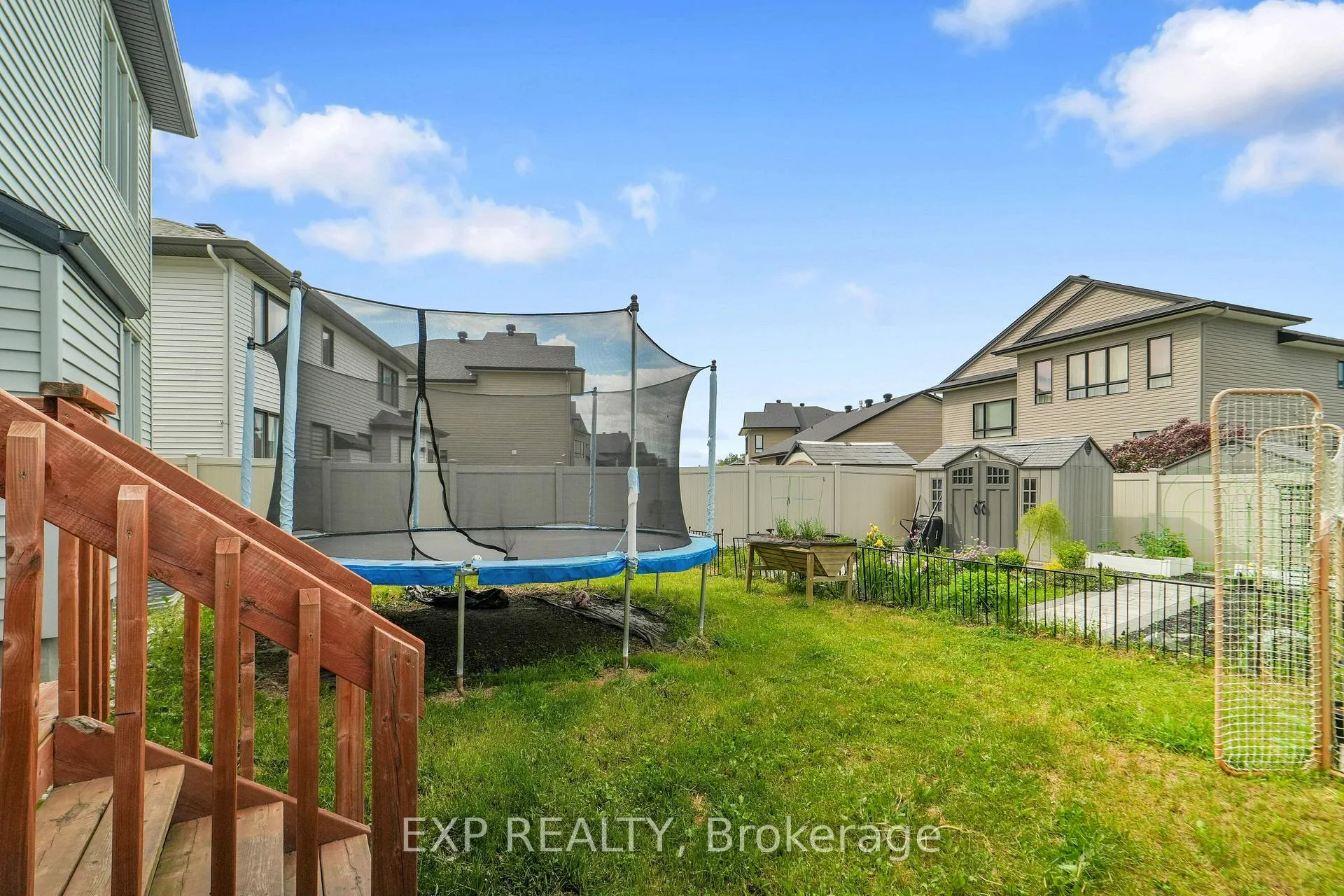 Photo 47 of 321 Serenade Crescent, Ottawa, Riverside South/Gloucester Glen — HOMEH