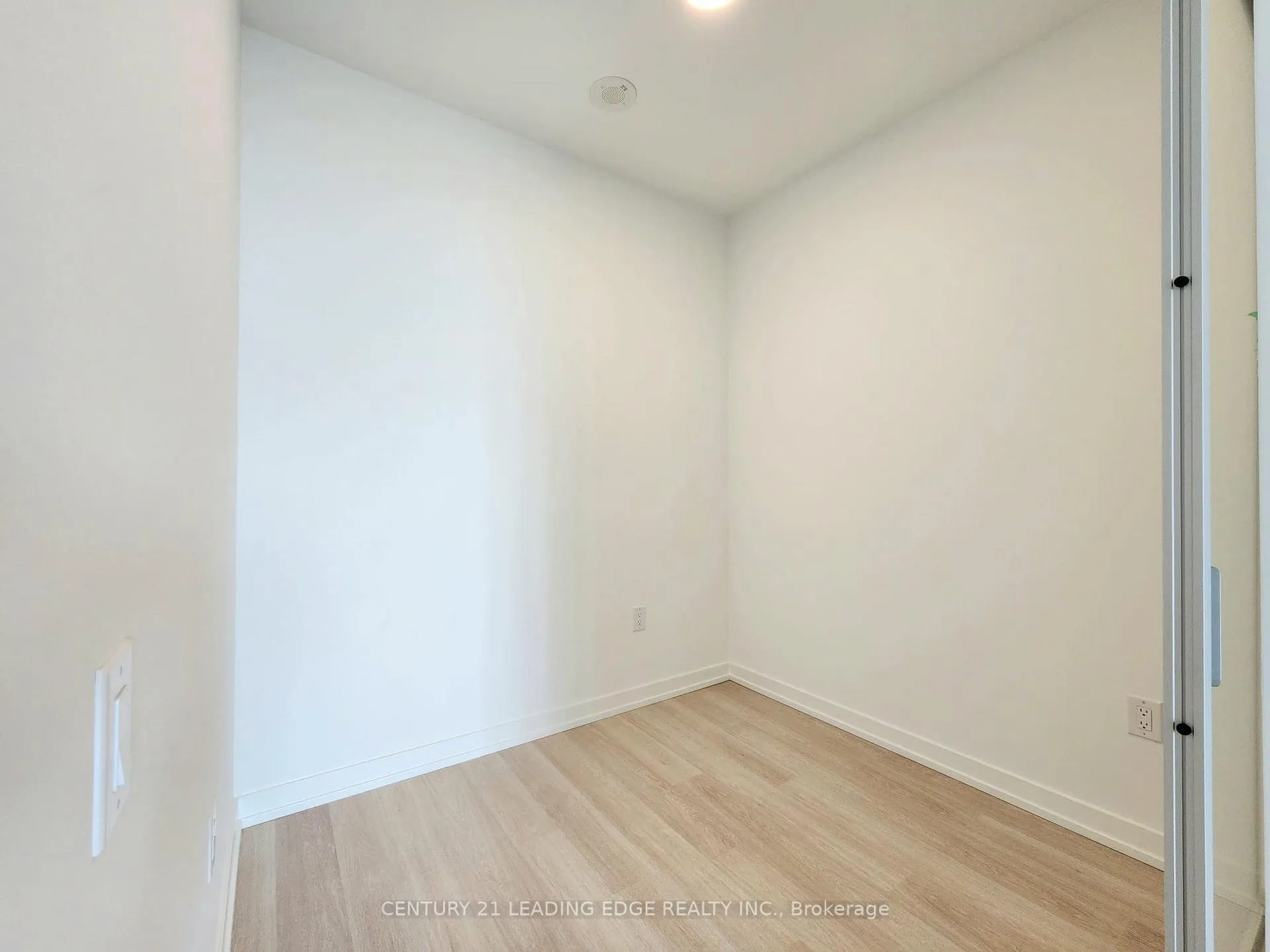Photo 6 of Unit 2407, 9751 Markham Road, Markham, Greensborough — HOMEH