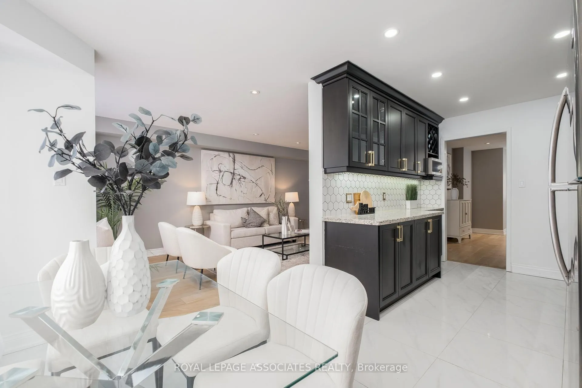 Photo 14 of 14 Clandfield Street, Markham, Rouge River Estates — HOMEH