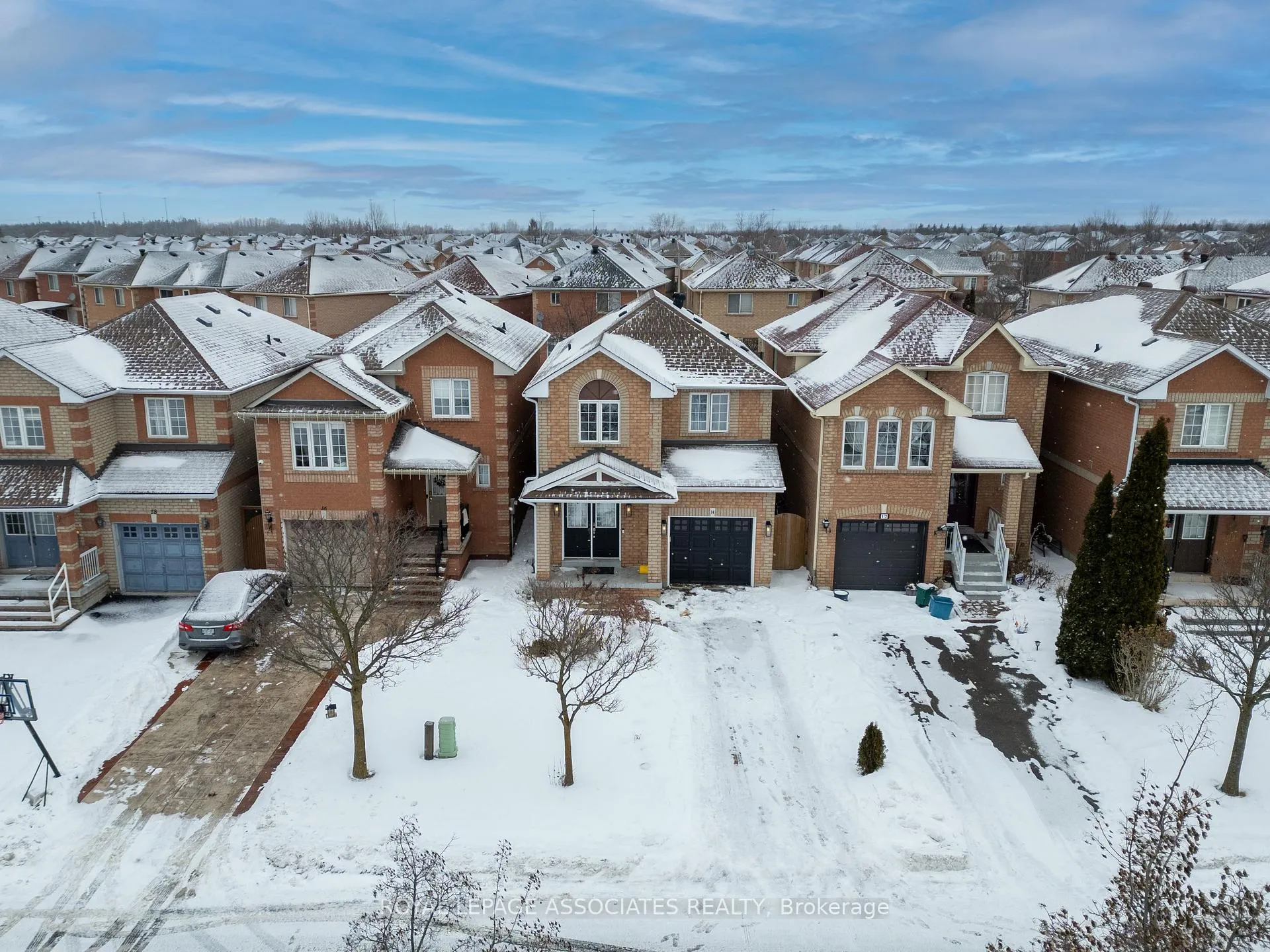 Photo 40 of 14 Clandfield Street, Markham, Rouge River Estates — HOMEH