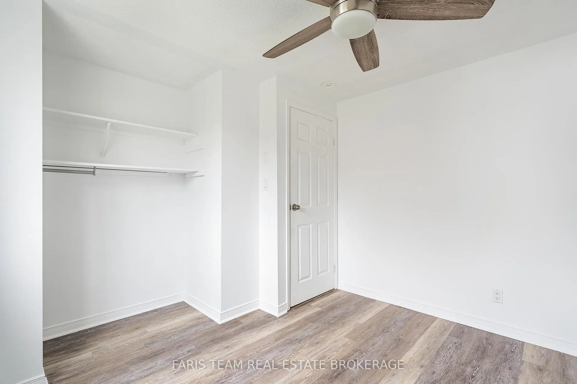 Photo 18 of 472 William Street, Midland — HOMEH