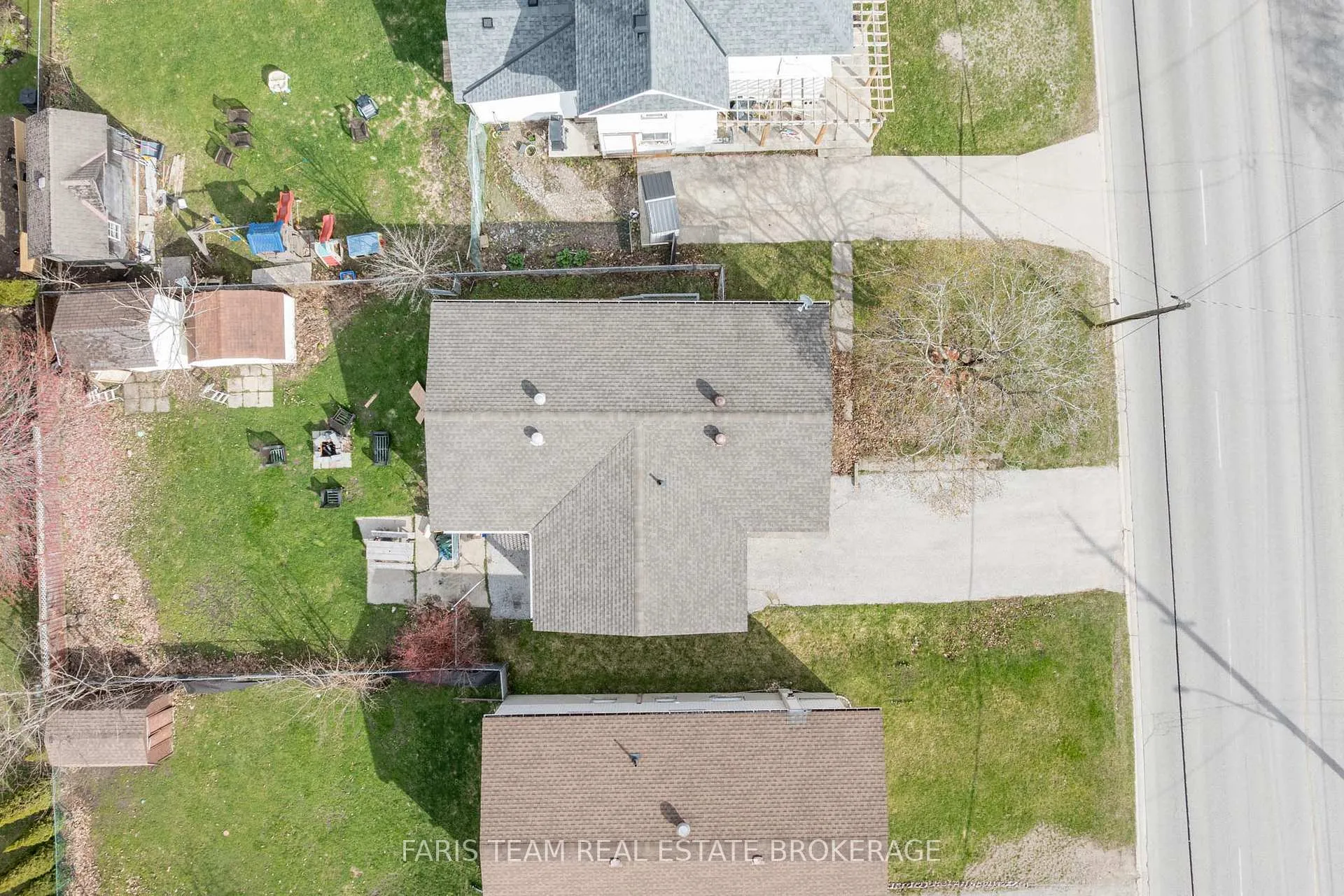 Photo 39 of 472 William Street, Midland — HOMEH