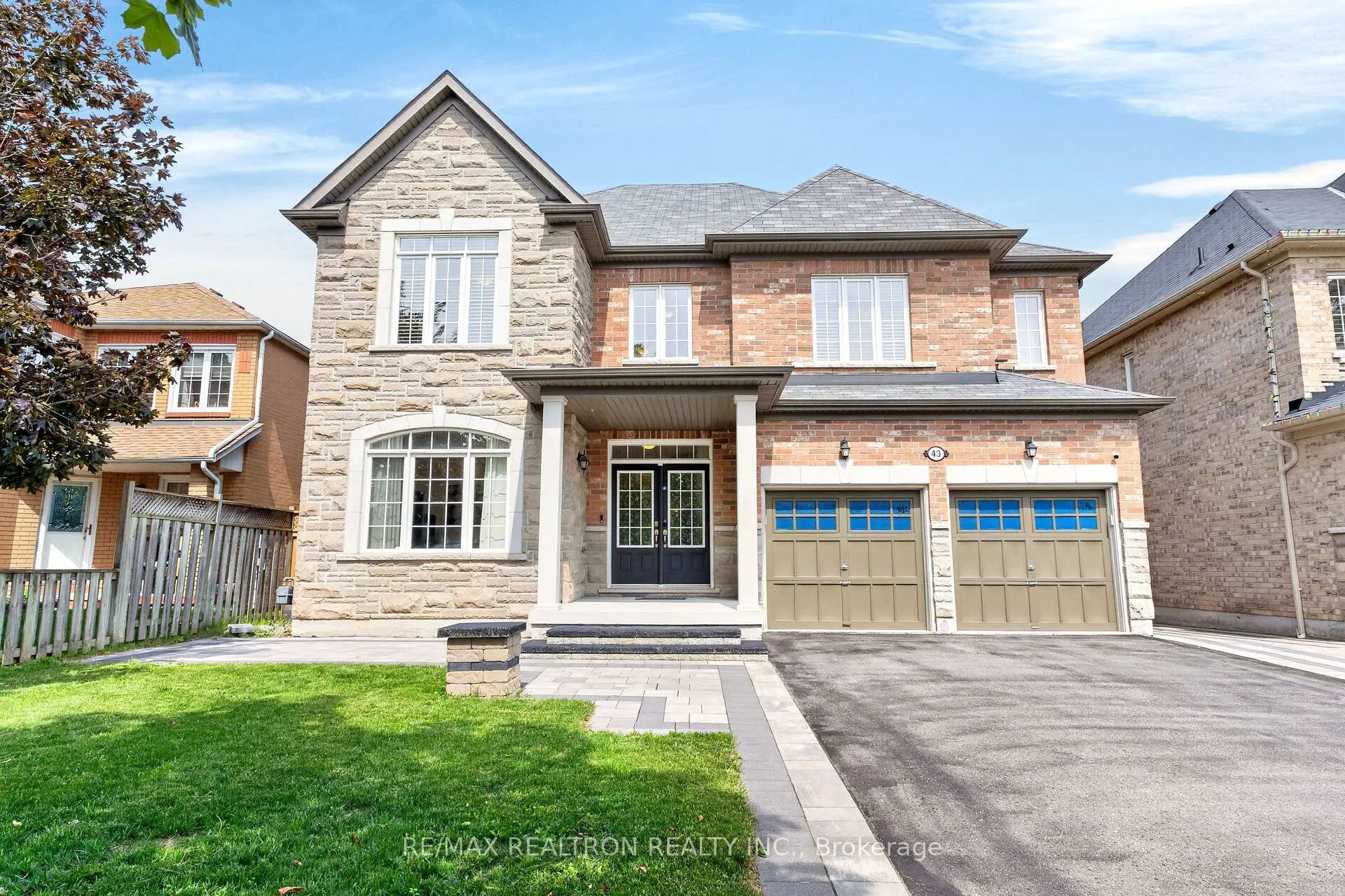 Photo 1 of 43 Keeble Crescent, Ajax, Central — HOMEH