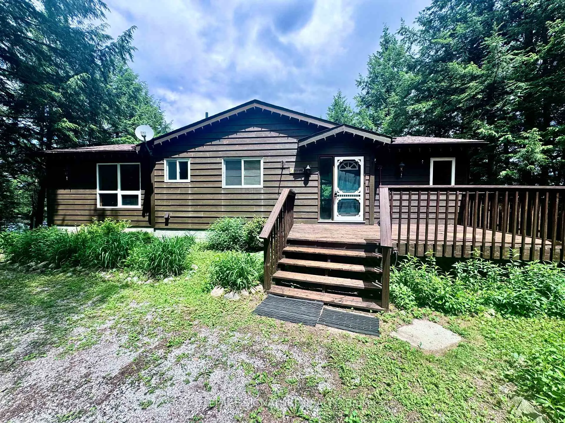 Photo 3 of 1295 Beaverdam Trail, Minden Hills, Snowdon — HOMEH