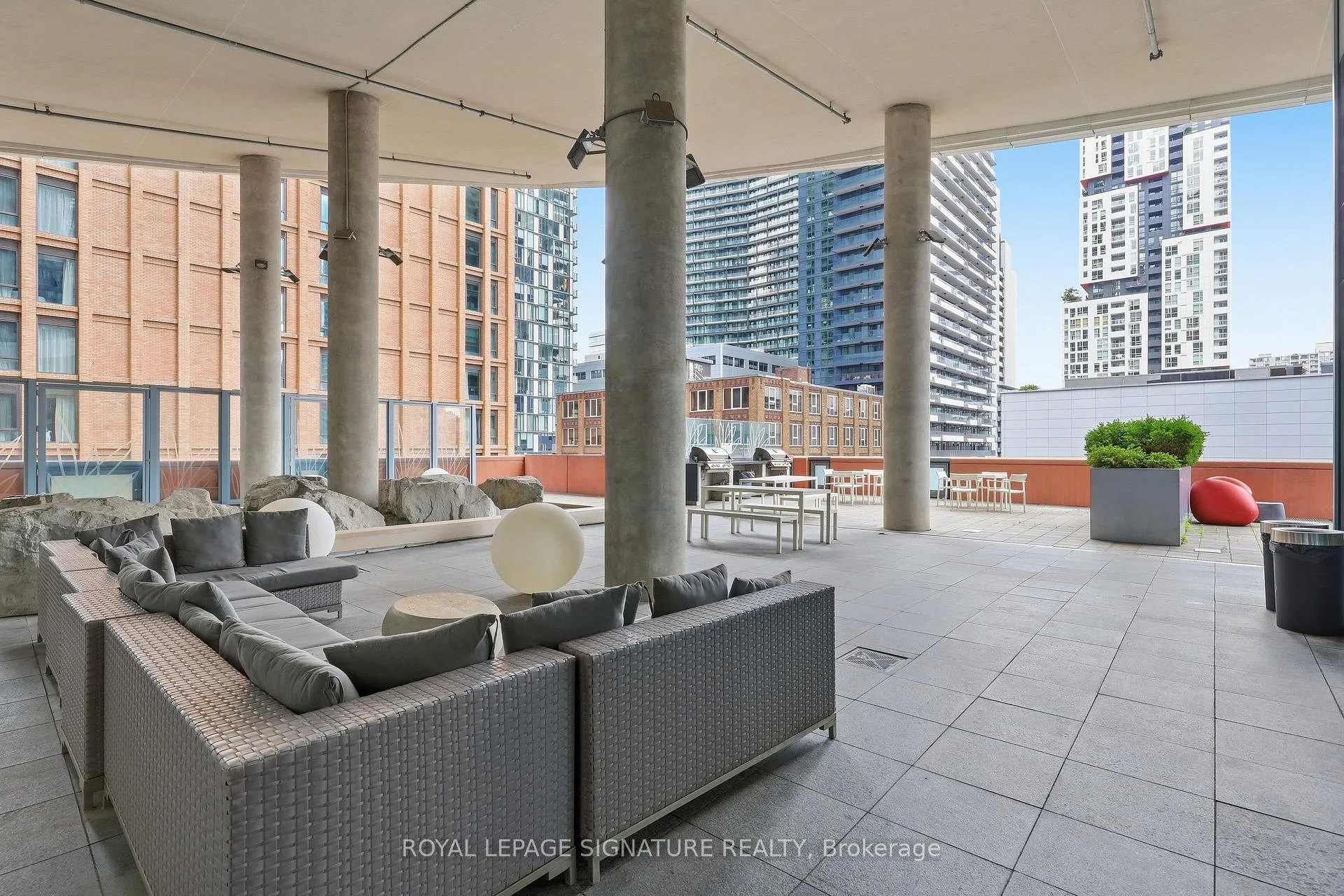 Photo 20 of Unit 3801, 21 Widmer Street, Toronto, Waterfront Communities — HOMEH