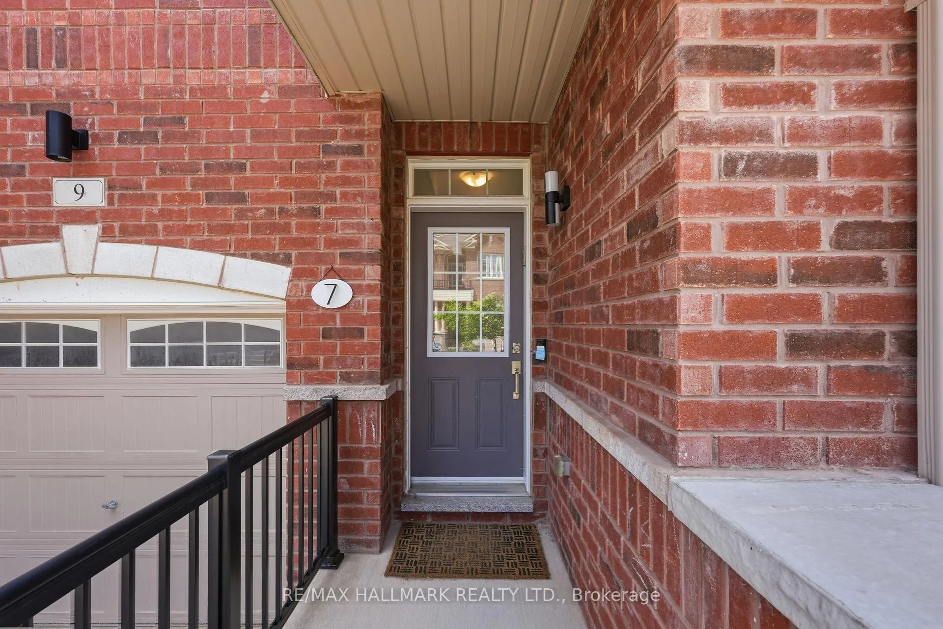 Photo 43 of 7 Harcourt Street, Vaughan, Patterson — HOMEH