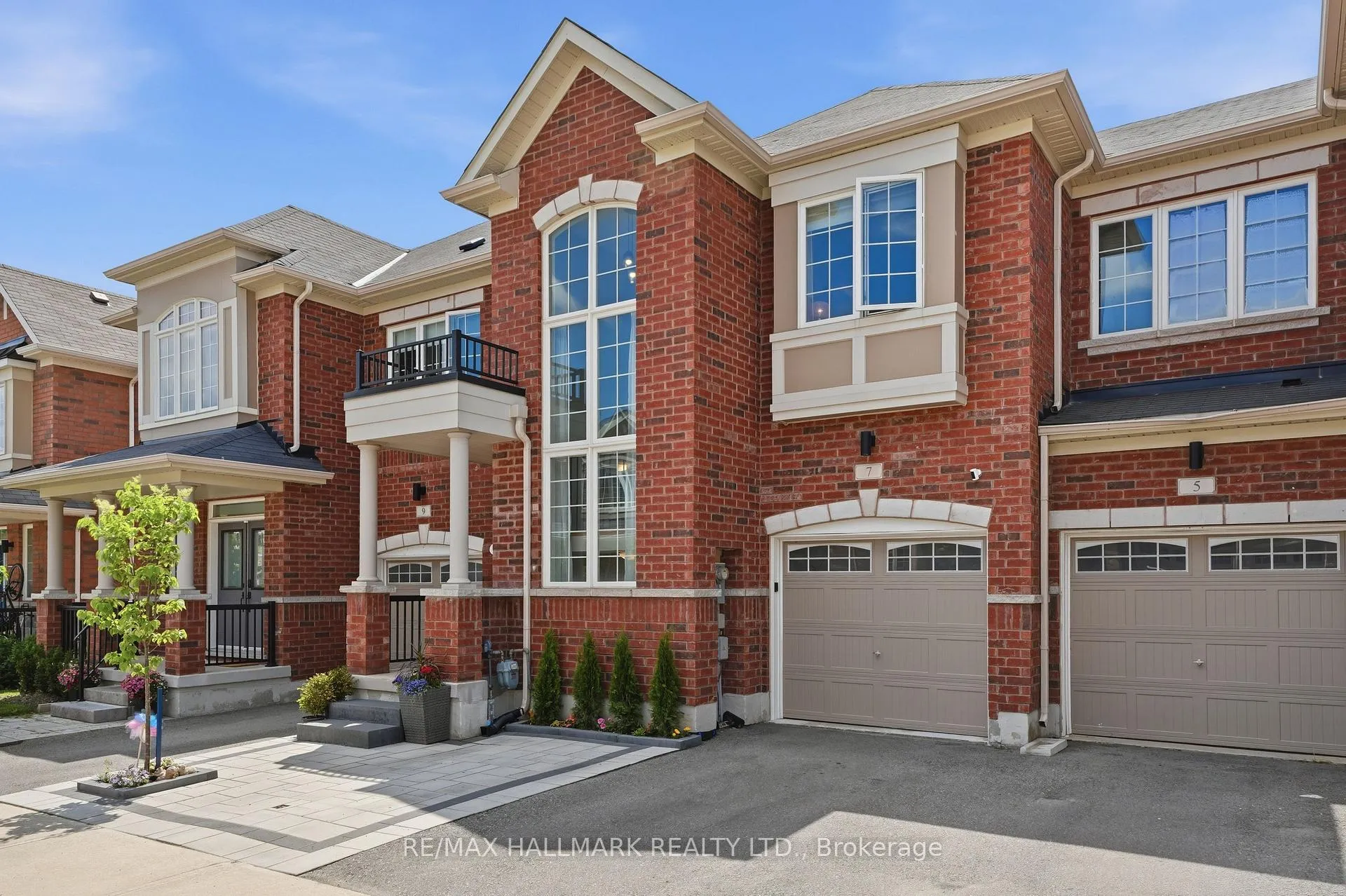 Photo 46 of 7 Harcourt Street, Vaughan, Patterson — HOMEH