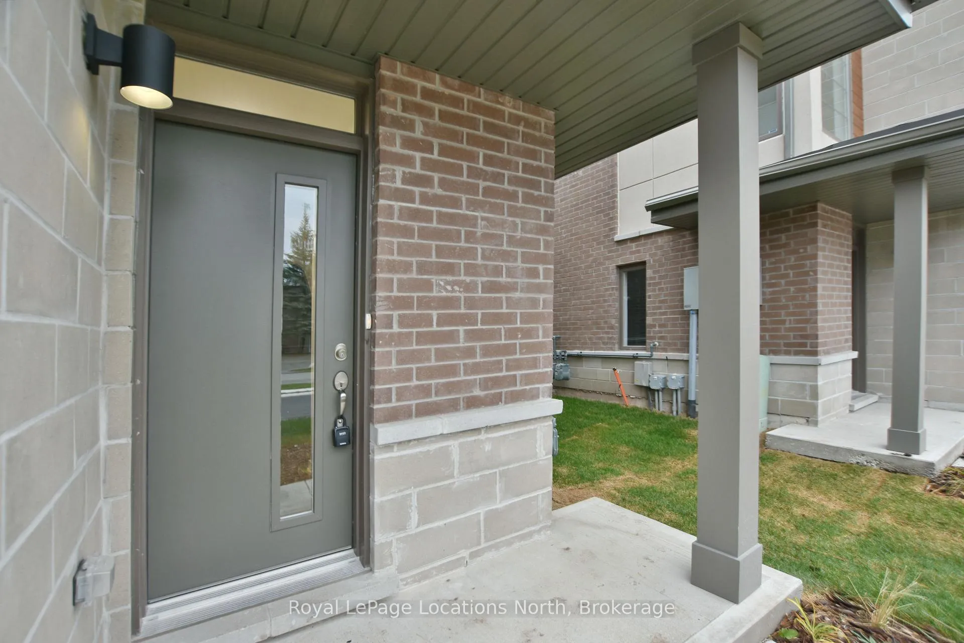 Photo 2 of Unit 5, 35 Dawson Drive, Collingwood — HOMEH