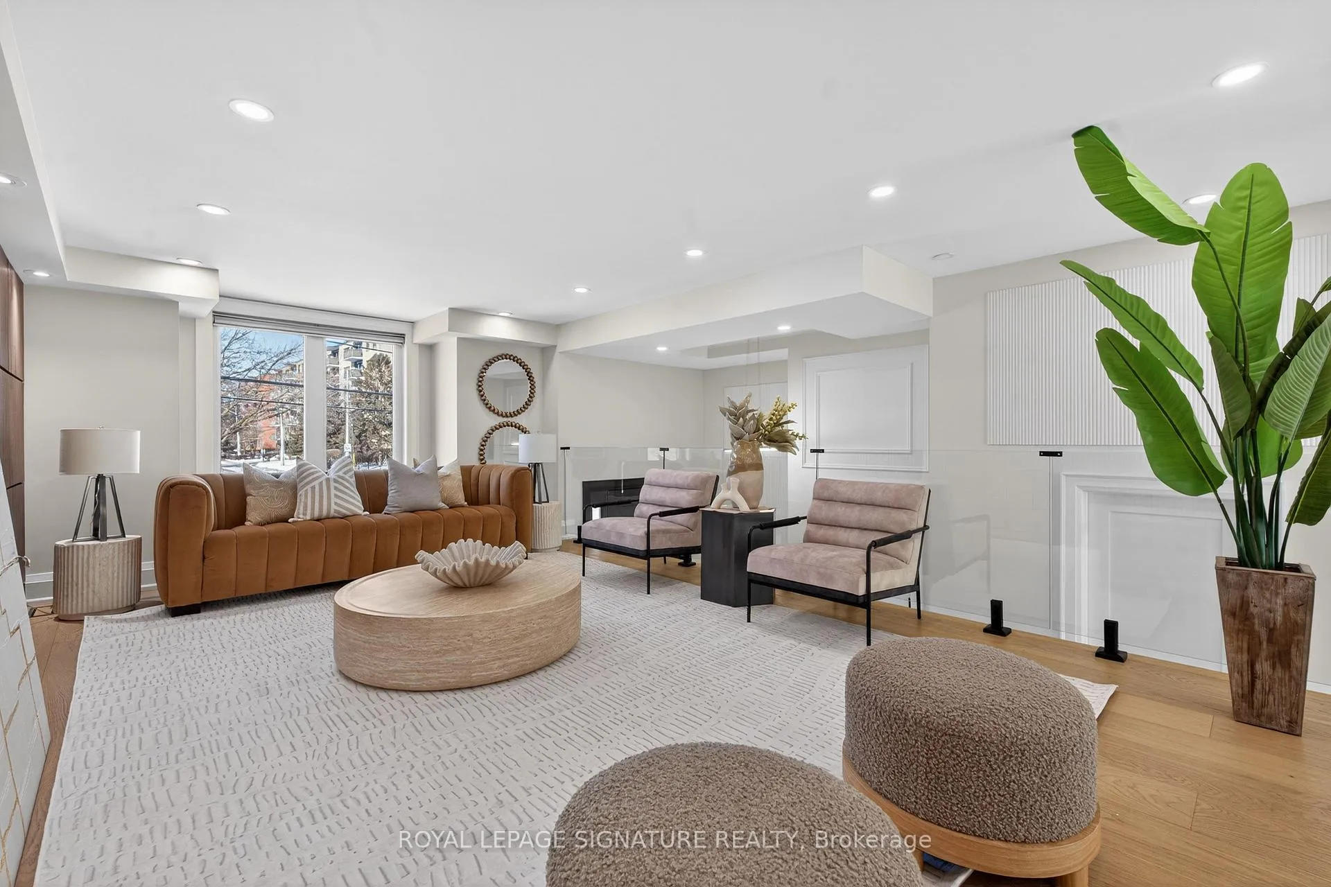 Photo 5 of 245 Ferris Road, Toronto, O'Connor-Parkview — HOMEH