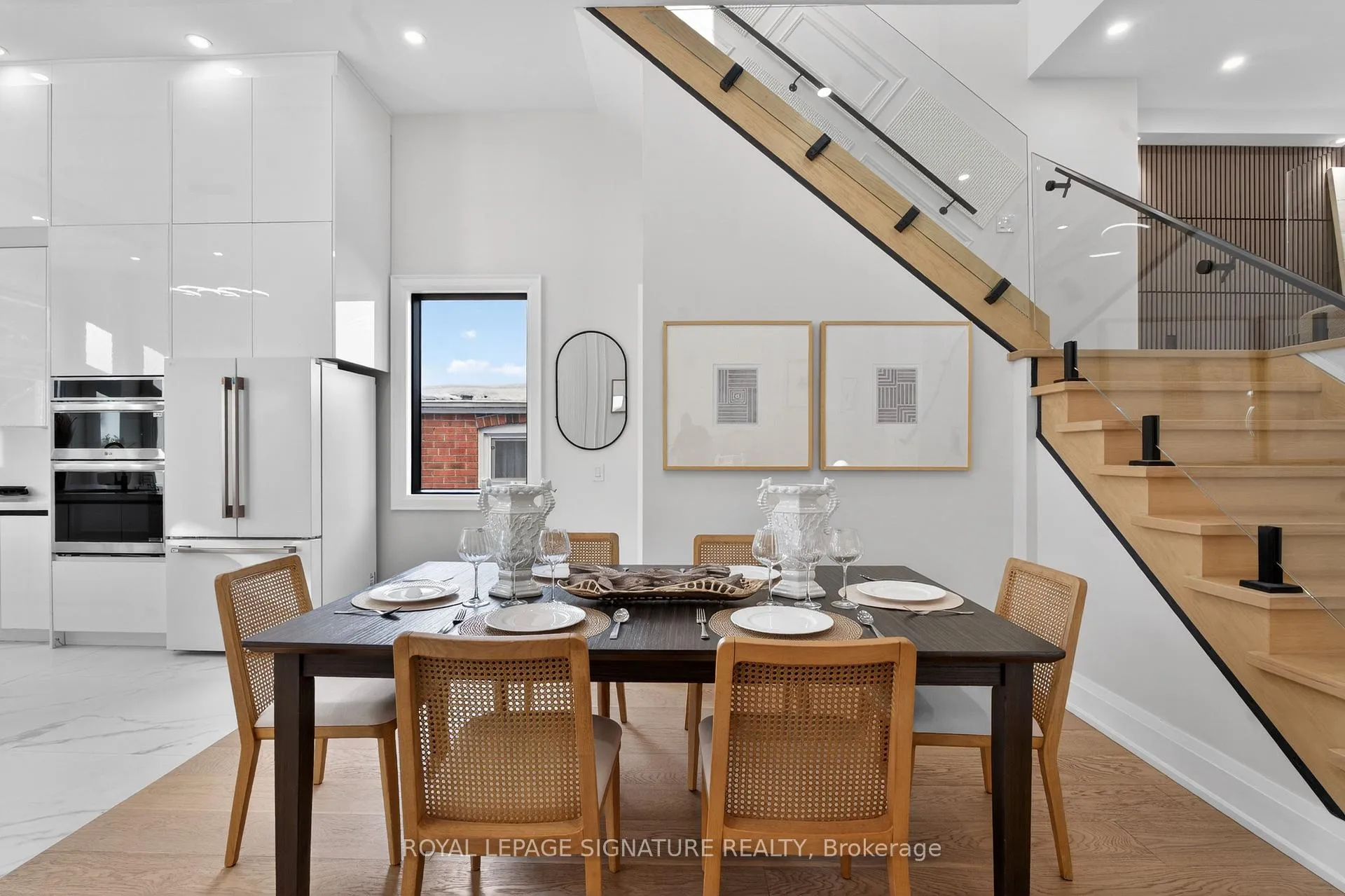 Photo 10 of 245 Ferris Road, Toronto, O'Connor-Parkview — HOMEH