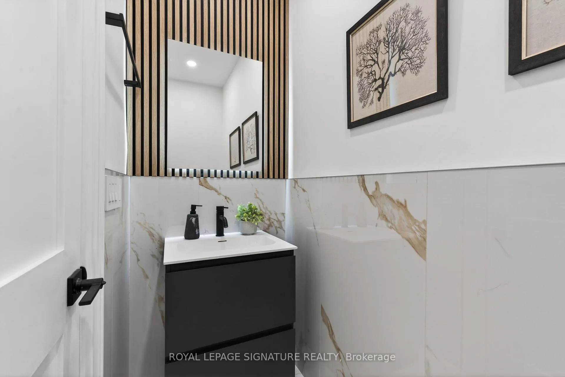 Photo 20 of 245 Ferris Road, Toronto, O'Connor-Parkview — HOMEH