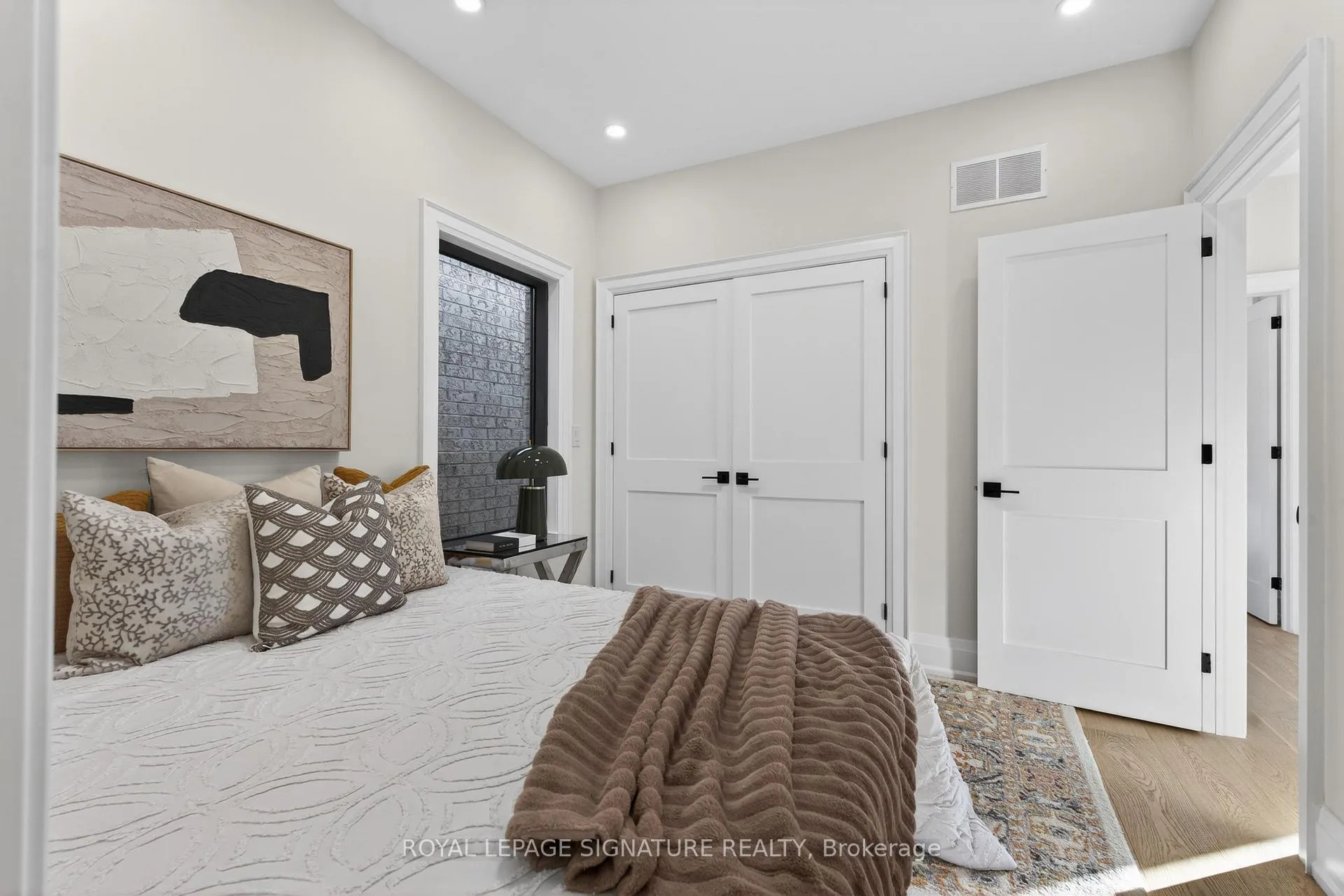 Photo 35 of 245 Ferris Road, Toronto, O'Connor-Parkview — HOMEH