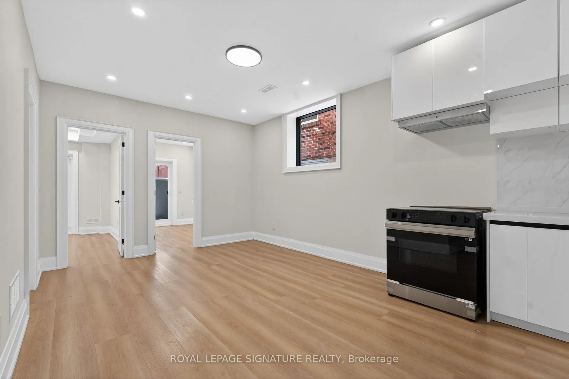 Photo 38 of 245 Ferris Road, Toronto, O'Connor-Parkview — HOMEH