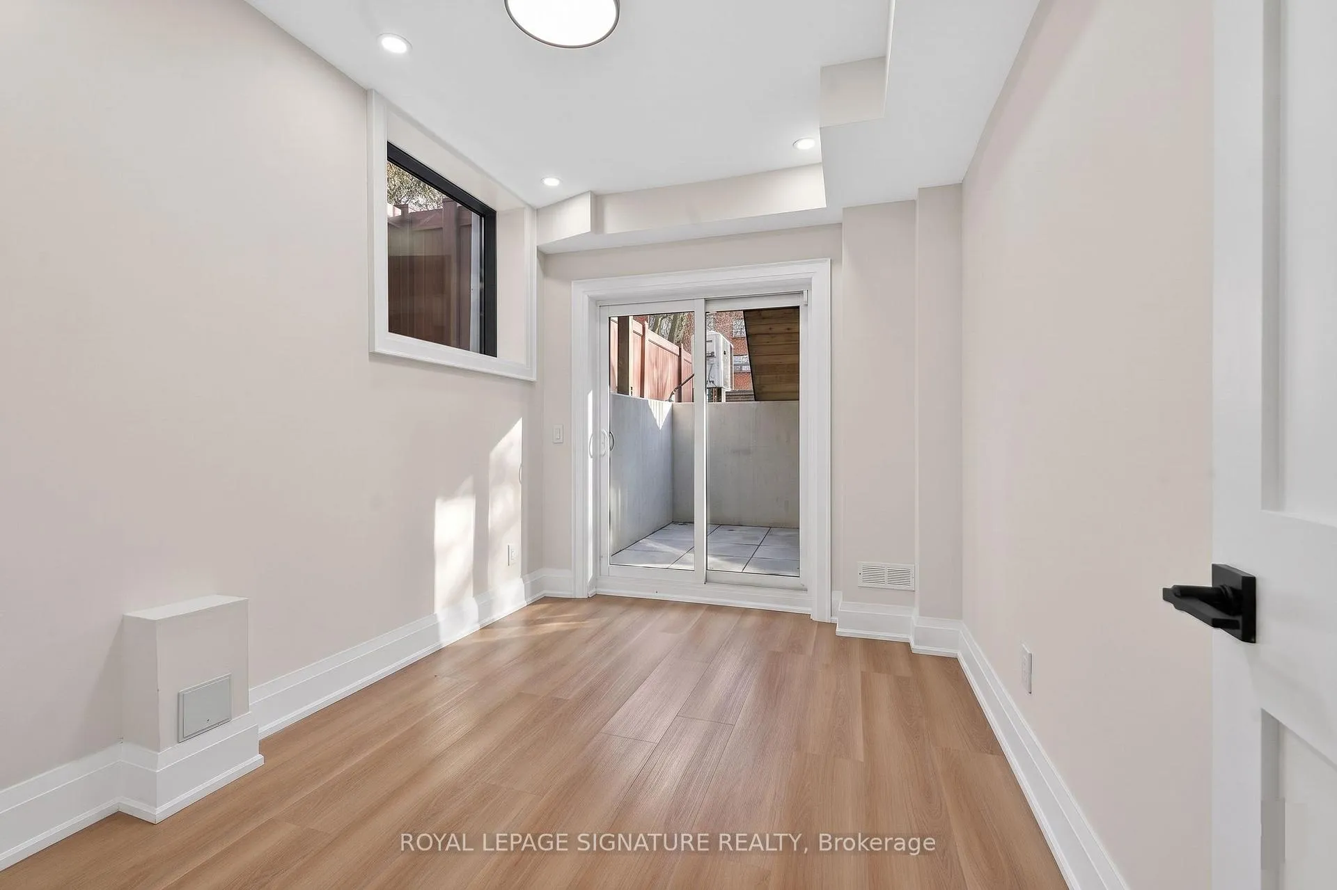 Photo 39 of 245 Ferris Road, Toronto, O'Connor-Parkview — HOMEH