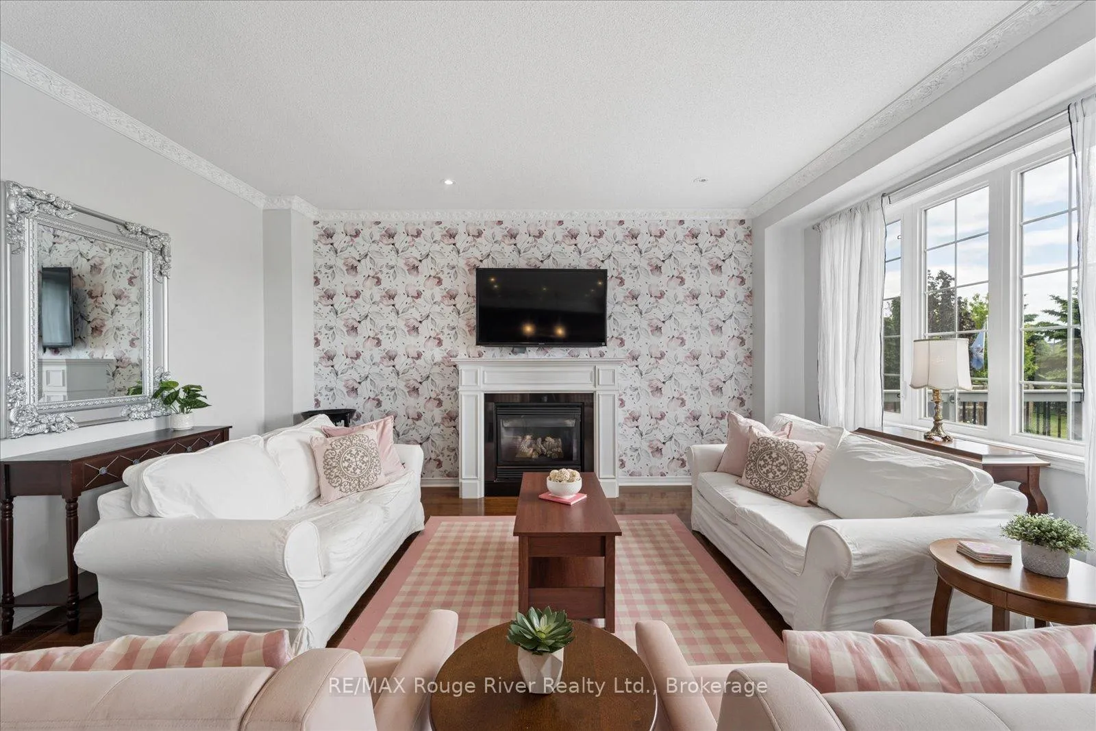 Photo 7 of 55 Alldread Crescent, Clarington, Newcastle — HOMEH
