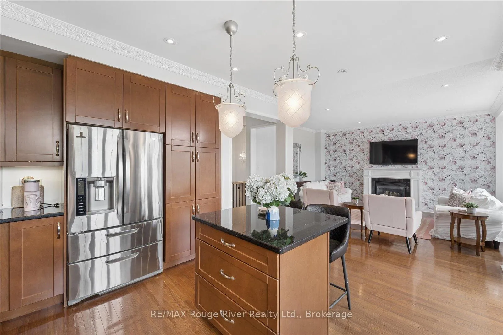 Photo 10 of 55 Alldread Crescent, Clarington, Newcastle — HOMEH