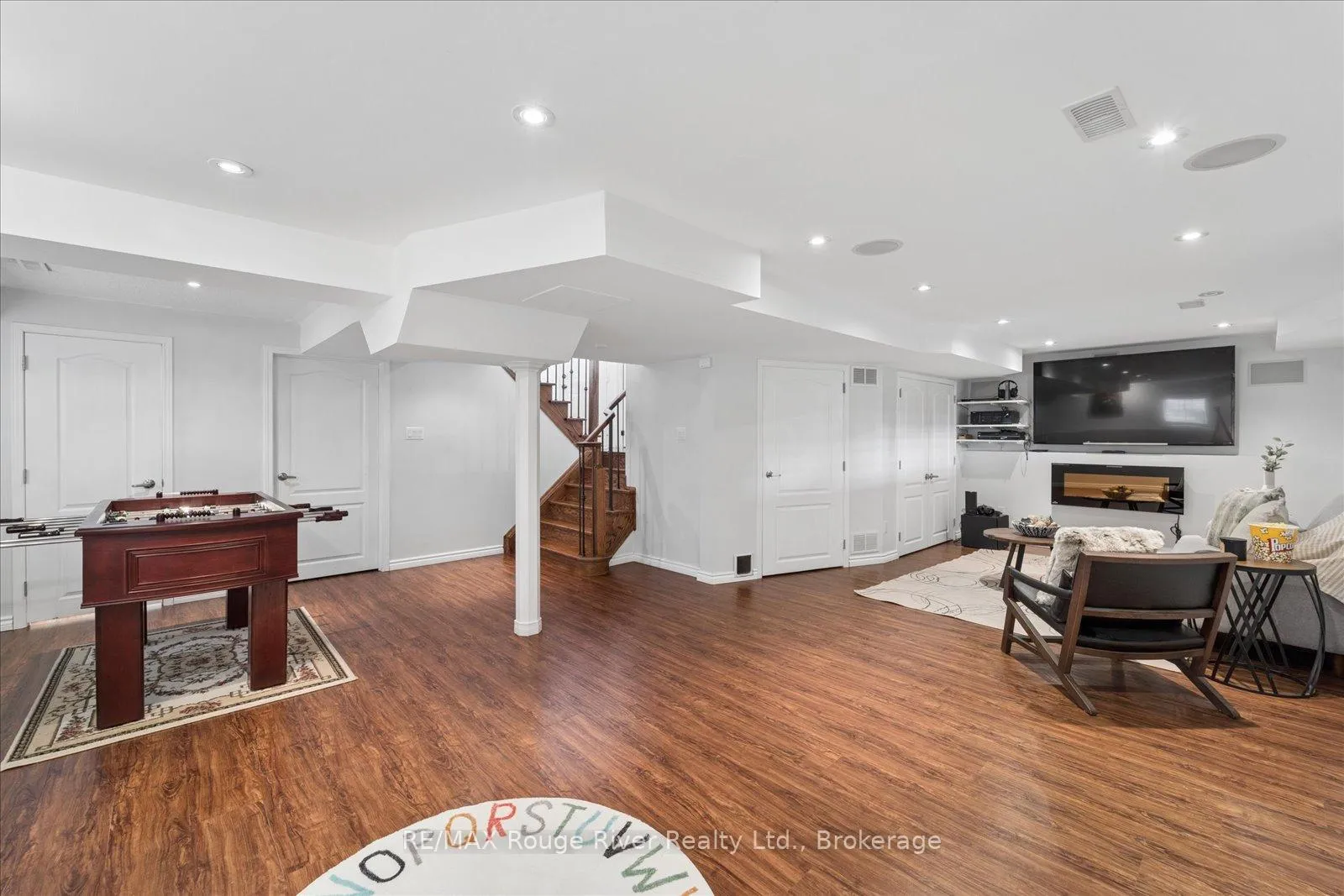 Photo 22 of 55 Alldread Crescent, Clarington, Newcastle — HOMEH