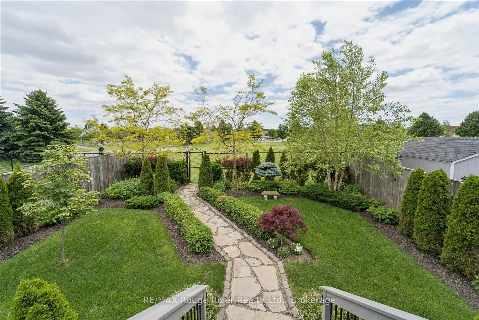 Photo 27 of 55 Alldread Crescent, Clarington, Newcastle — HOMEH
