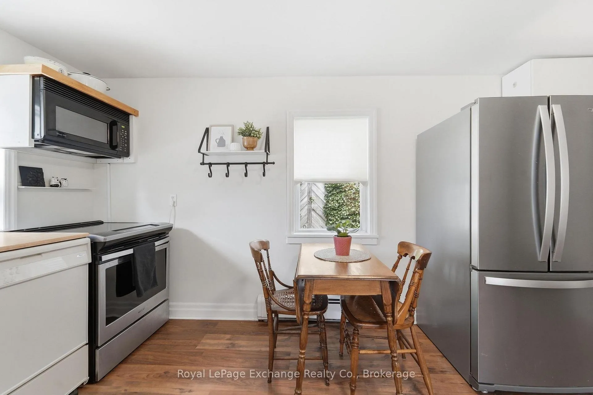 Photo 13 of 544 Queen Street, Kincardine — HOMEH