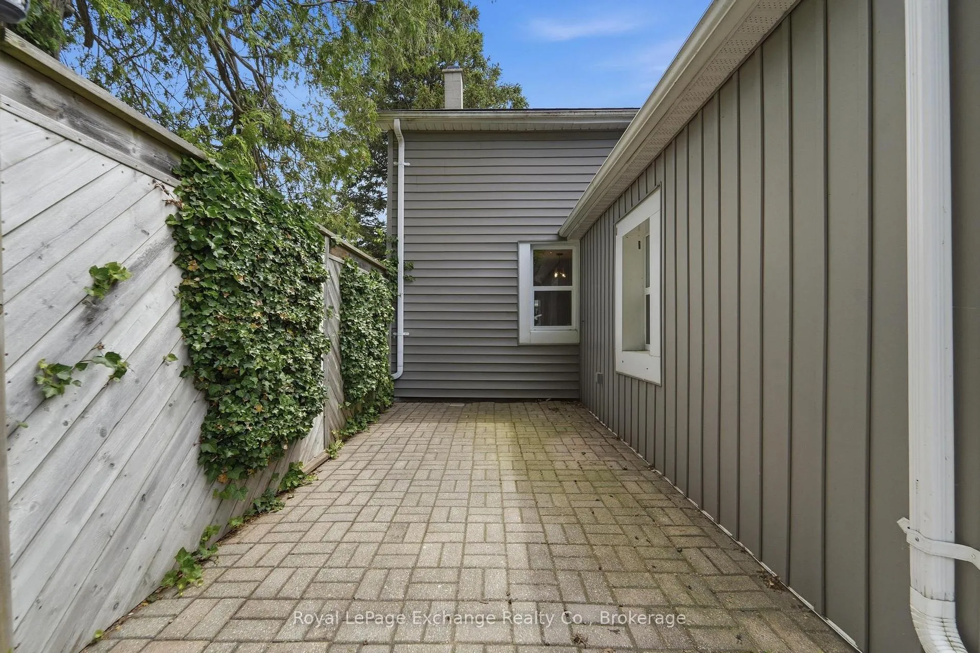 Photo 32 of 544 Queen Street, Kincardine — HOMEH