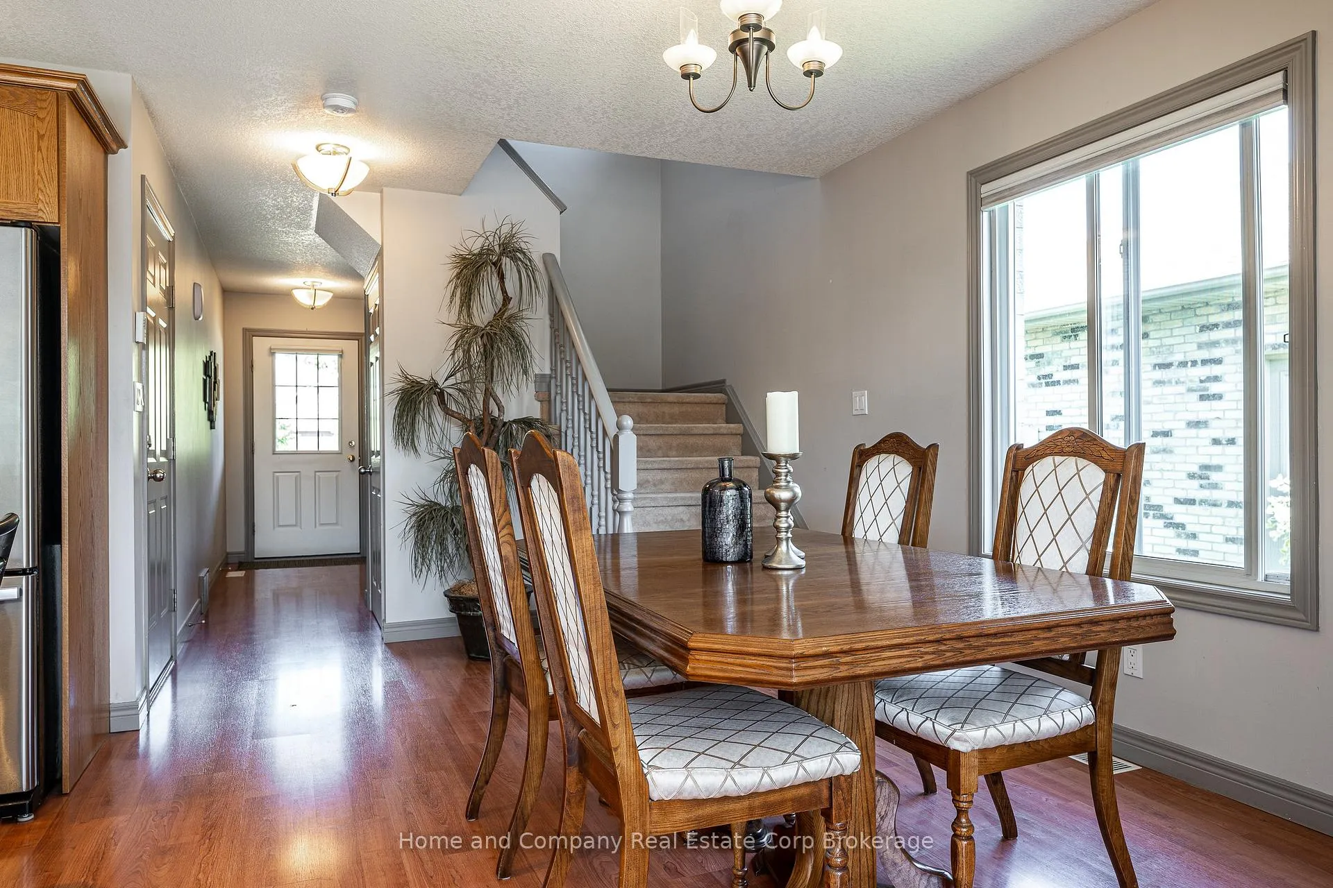 Photo 21 of 43 Gregory Crescent, Stratford — HOMEH