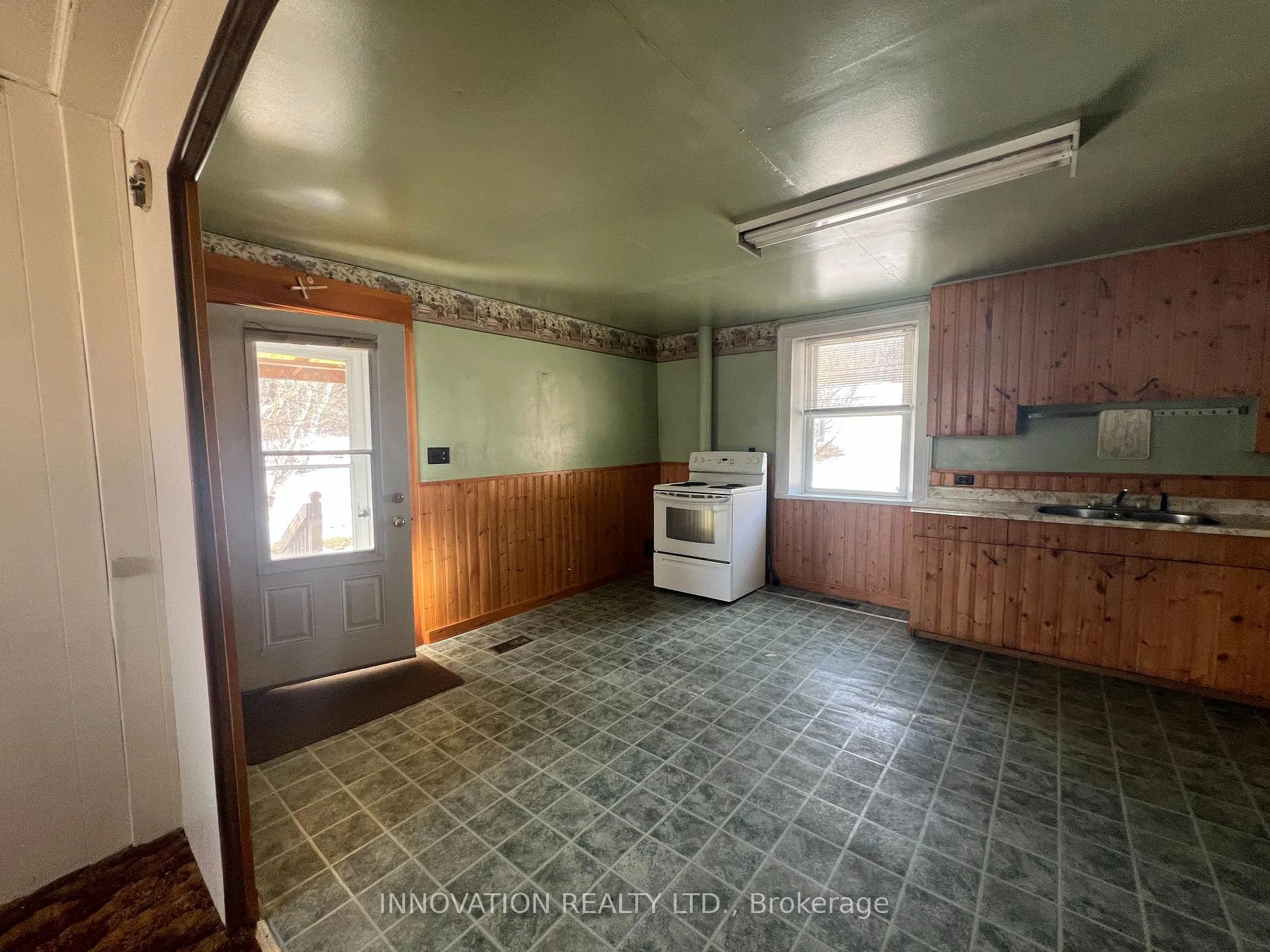 Photo 5 of 199 Flat Road, Greater Madawaska, Greater Madawaska — HOMEH