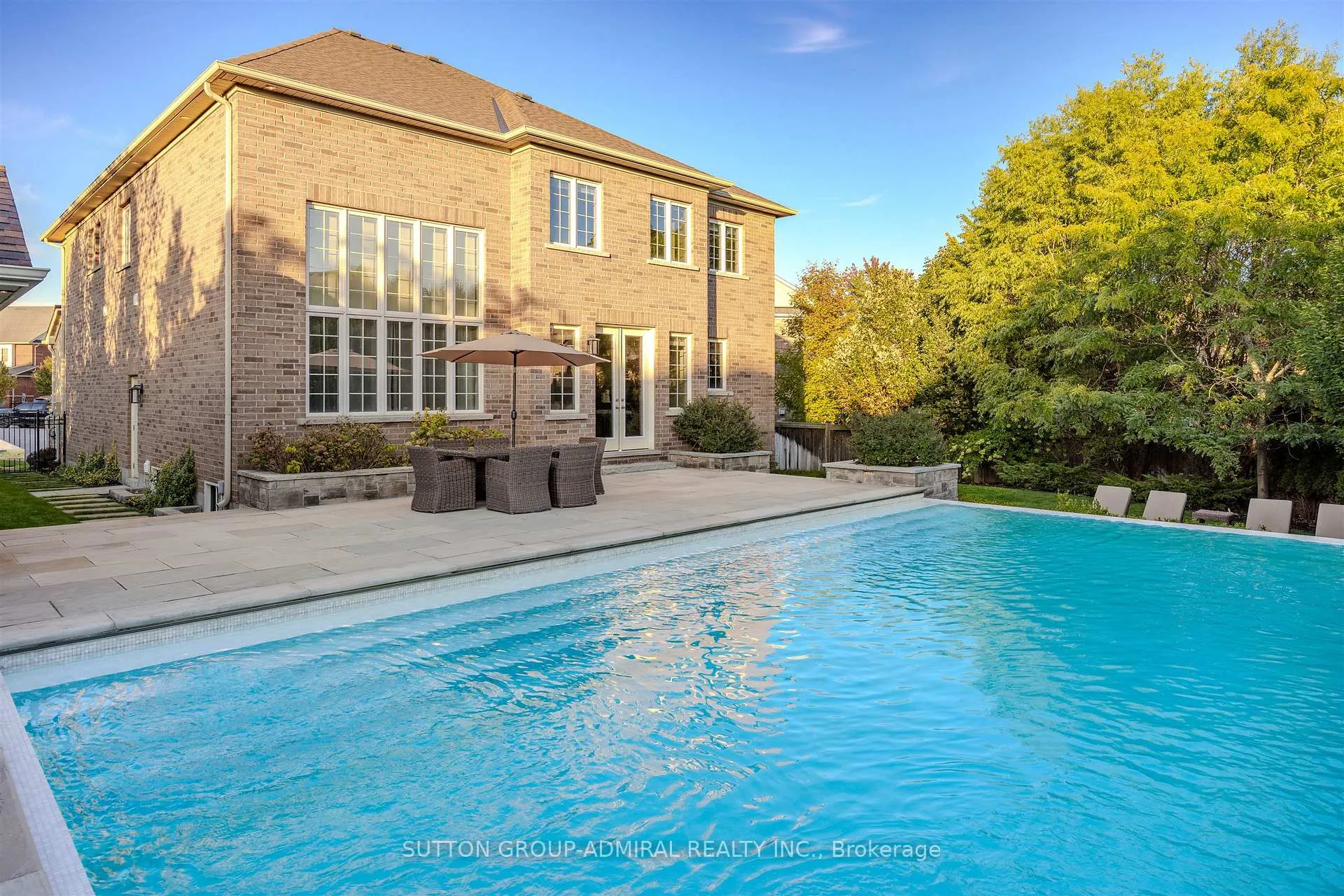 Photo 16 of 22 James Bowman Court, King, Nobleton — HOMEH