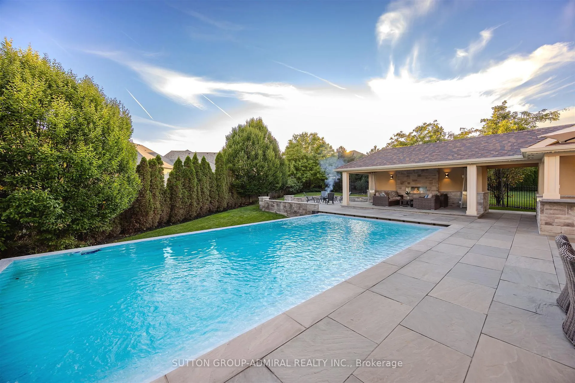 Photo 20 of 22 James Bowman Court, King, Nobleton — HOMEH
