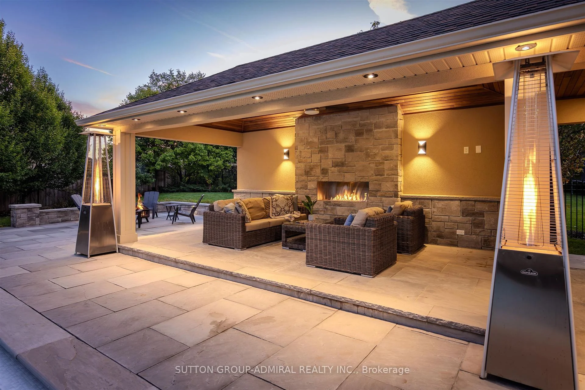 Photo 5 of 22 James Bowman Court, King, Nobleton — HOMEH