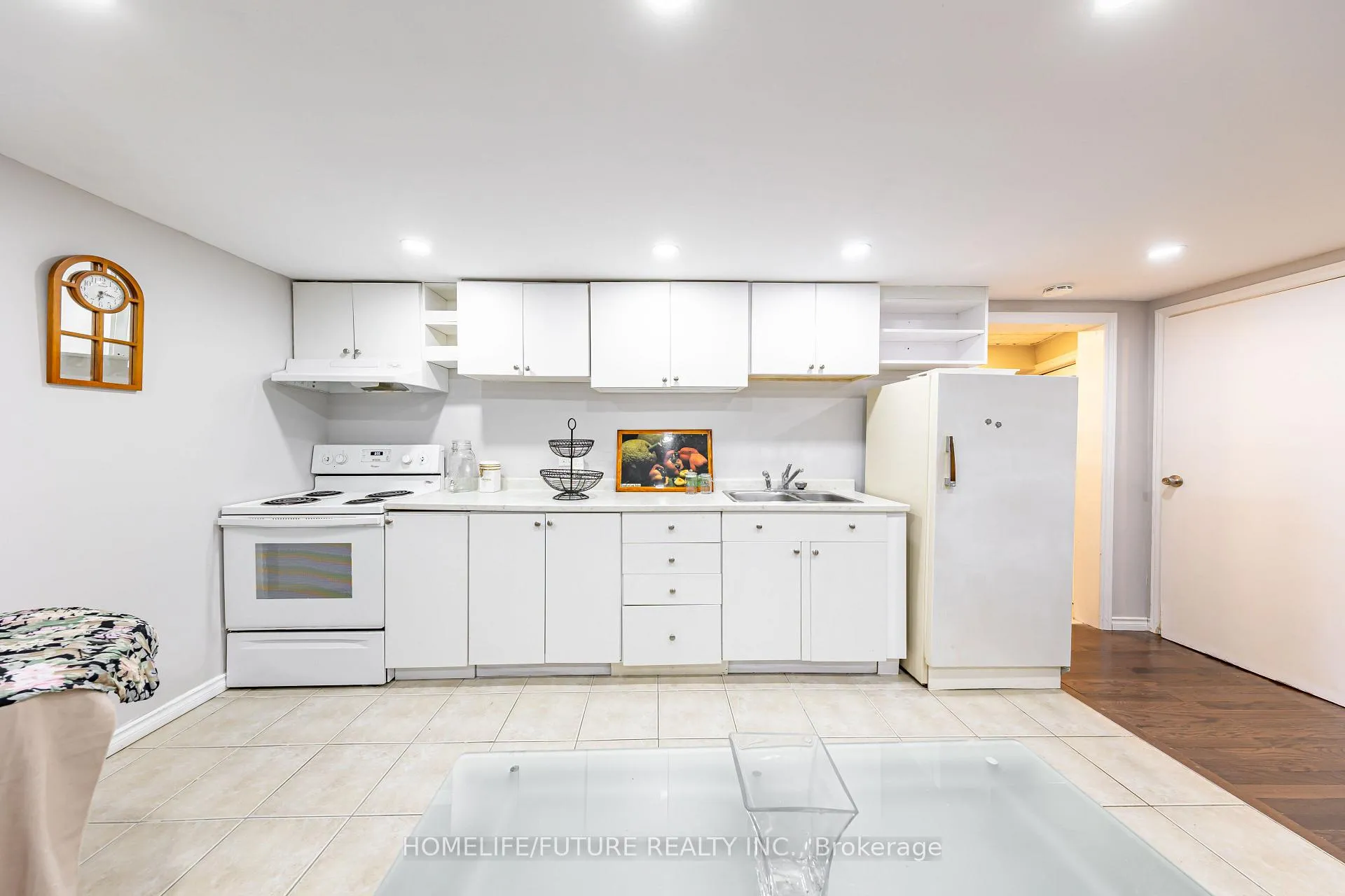 Photo 2 of Unit Bsmt, 795 Bermuda Avenue, Oshawa, Northglen — HOMEH