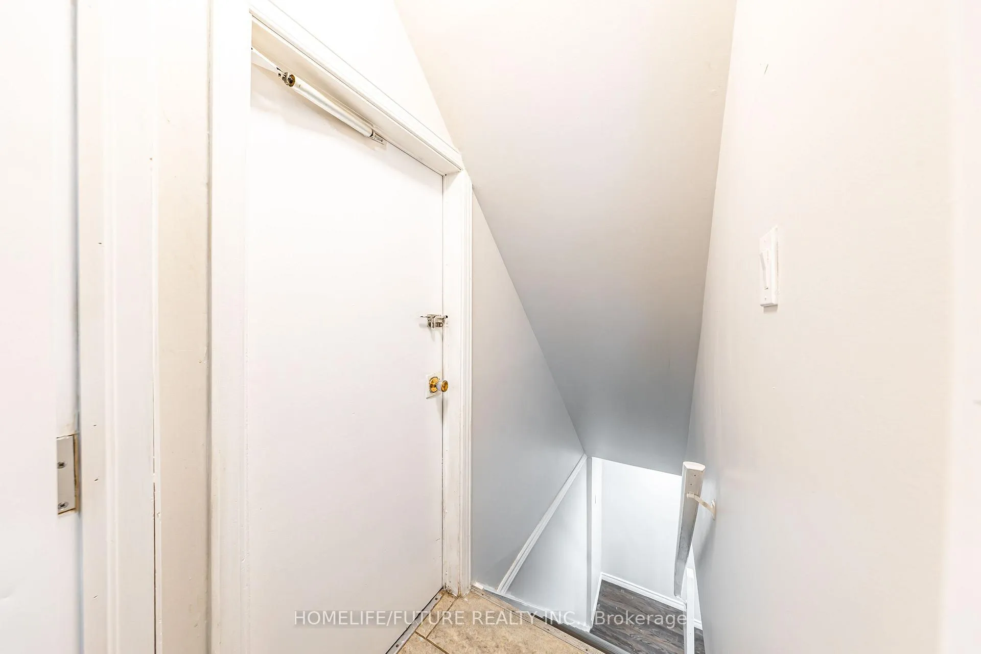 Photo 10 of Unit Bsmt, 795 Bermuda Avenue, Oshawa, Northglen — HOMEH