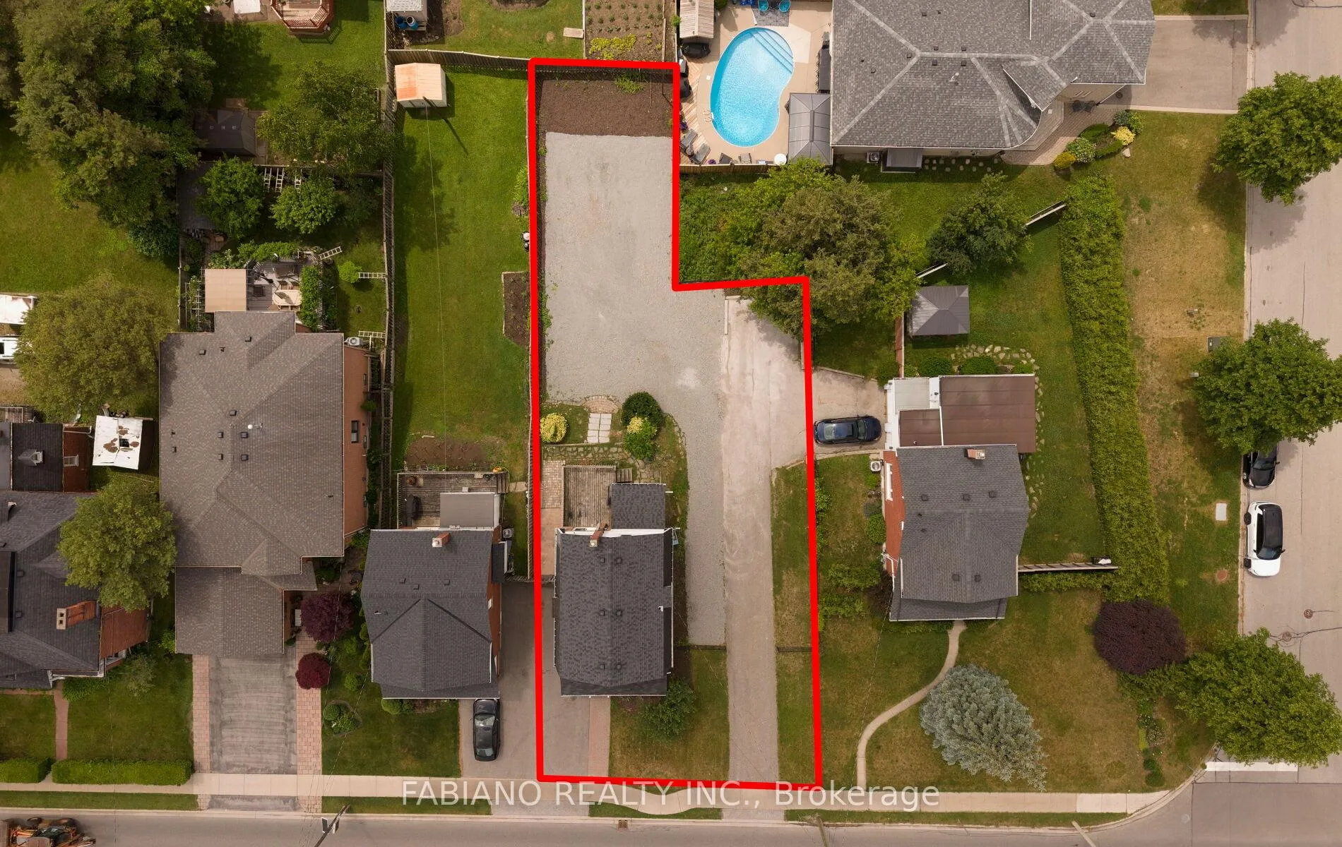Photo 4 of 7872 - 7876 Kipling Avenue, Vaughan, West Woodbridge — HOMEH