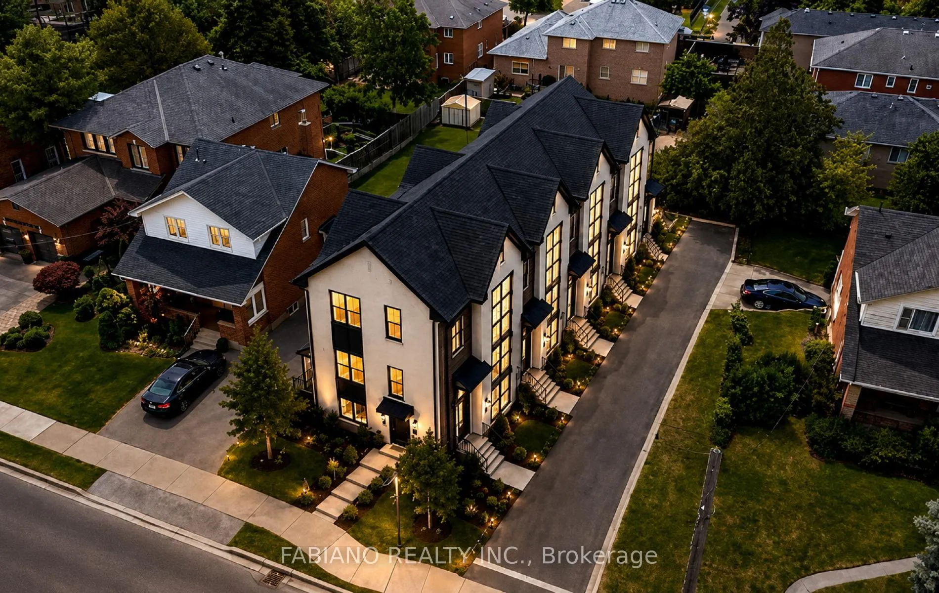 Photo 6 of 7872 - 7876 Kipling Avenue, Vaughan, West Woodbridge — HOMEH
