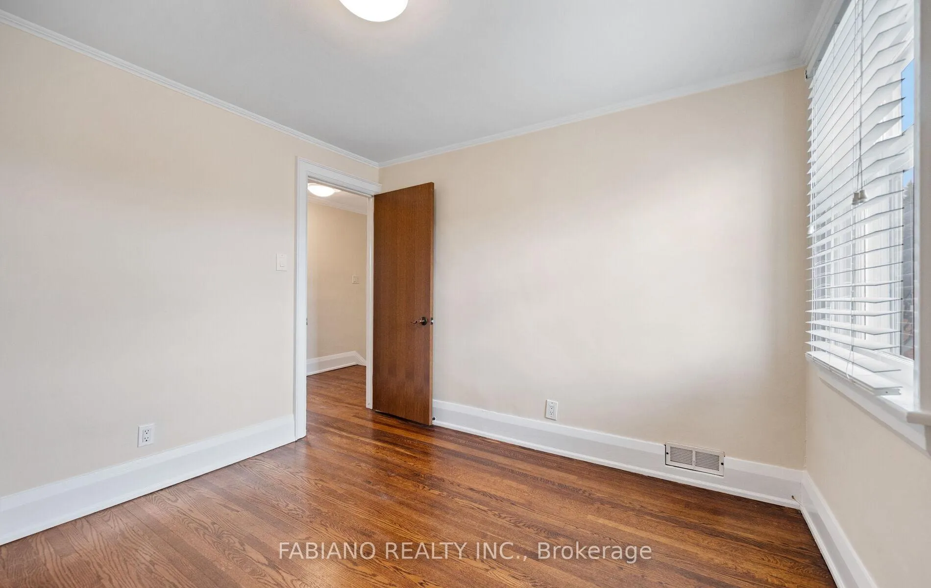 Photo 23 of 7872 - 7876 Kipling Avenue, Vaughan, West Woodbridge — HOMEH