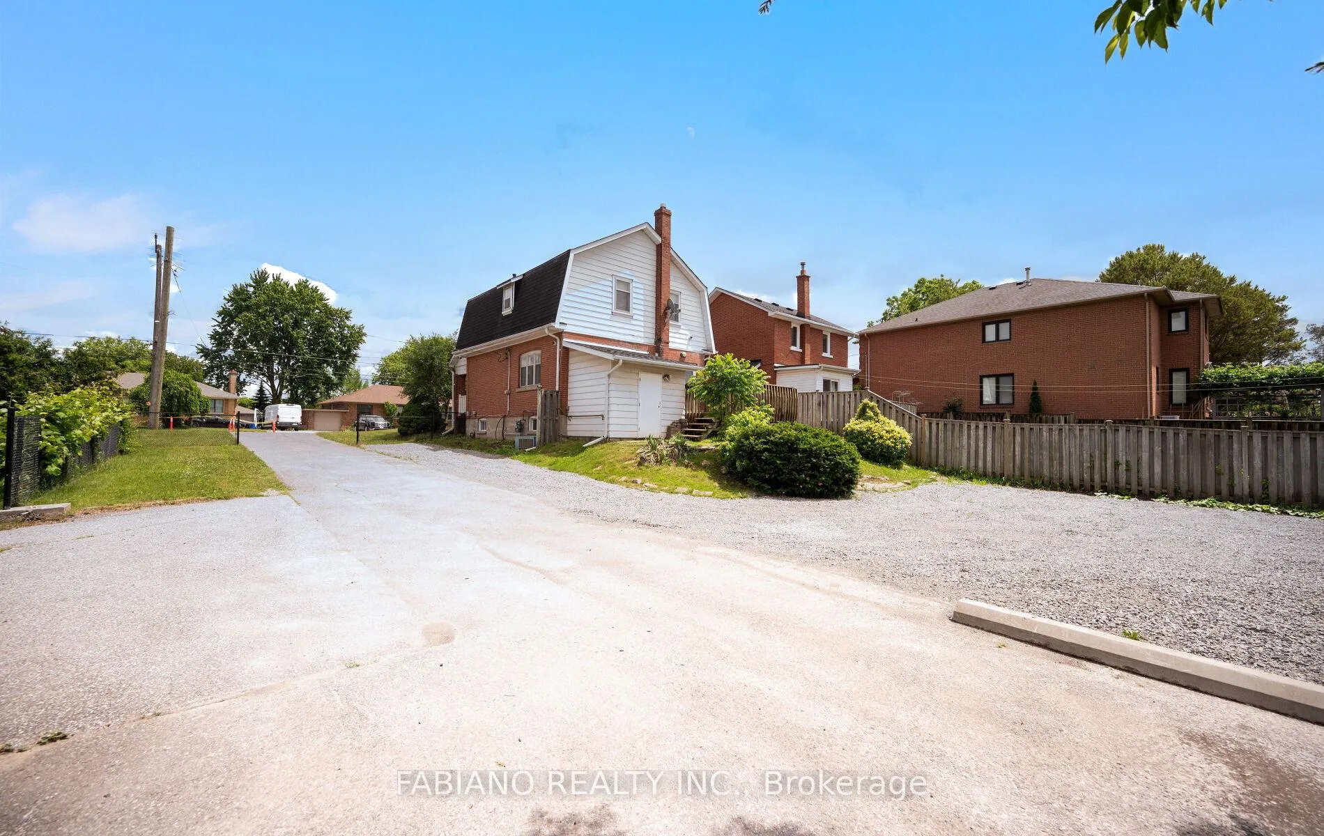 Photo 36 of 7872 - 7876 Kipling Avenue, Vaughan, West Woodbridge — HOMEH
