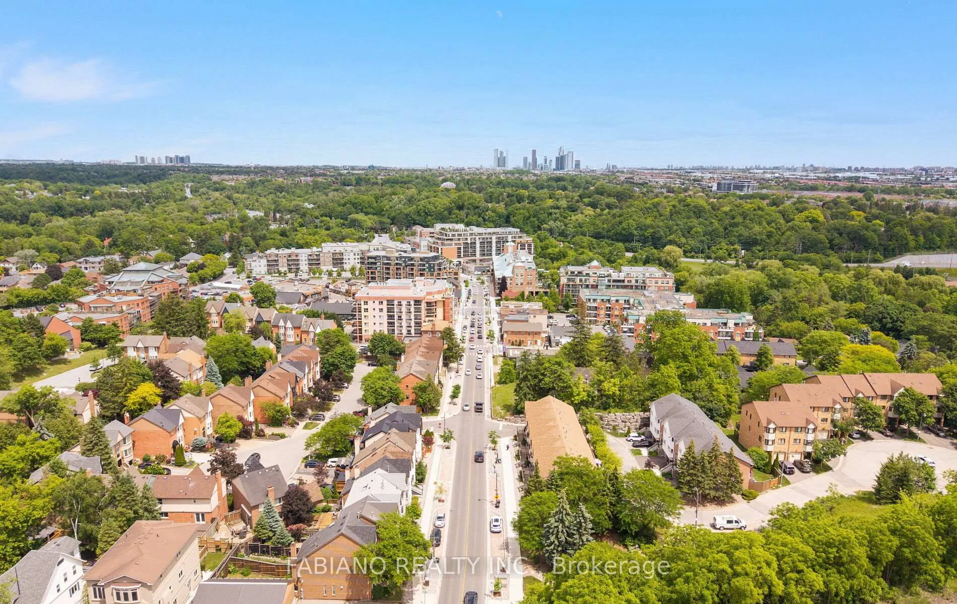 Photo 44 of 7872 - 7876 Kipling Avenue, Vaughan, West Woodbridge — HOMEH