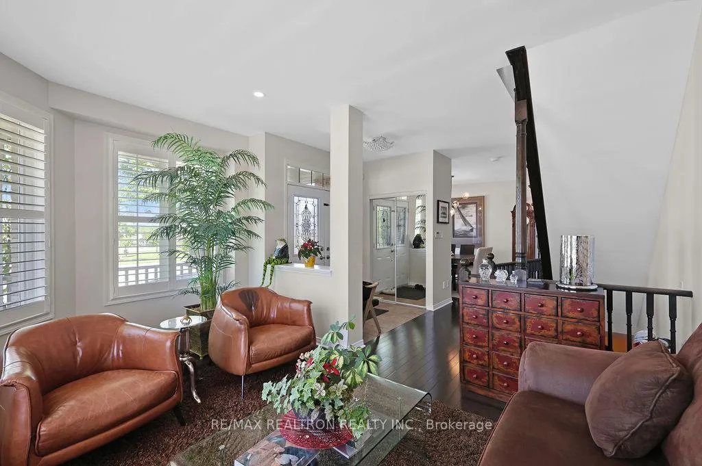 Photo 6 of 15 Turnerbury Avenue, Ajax, Central East — HOMEH